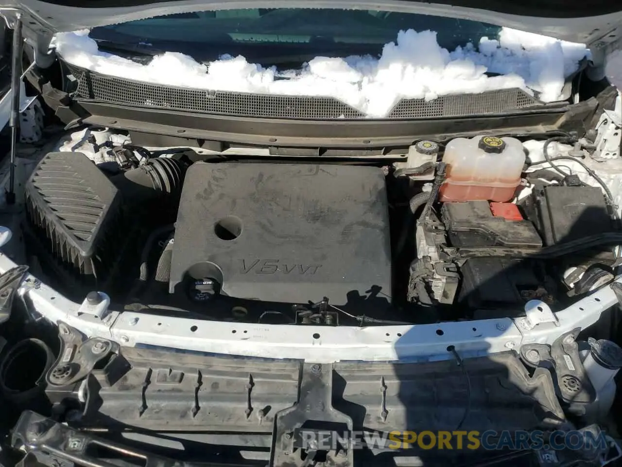 12 Photograph of a damaged car 1GNEVGKW5LJ316887 CHEVROLET TRAVERSE 2020