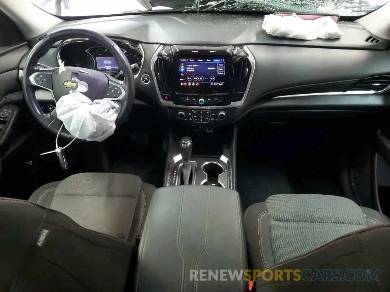 8 Фотография поврежденного автомобиля 1GNEVGKW8LJ176334 CHEVROLET TRAVERSE 2020