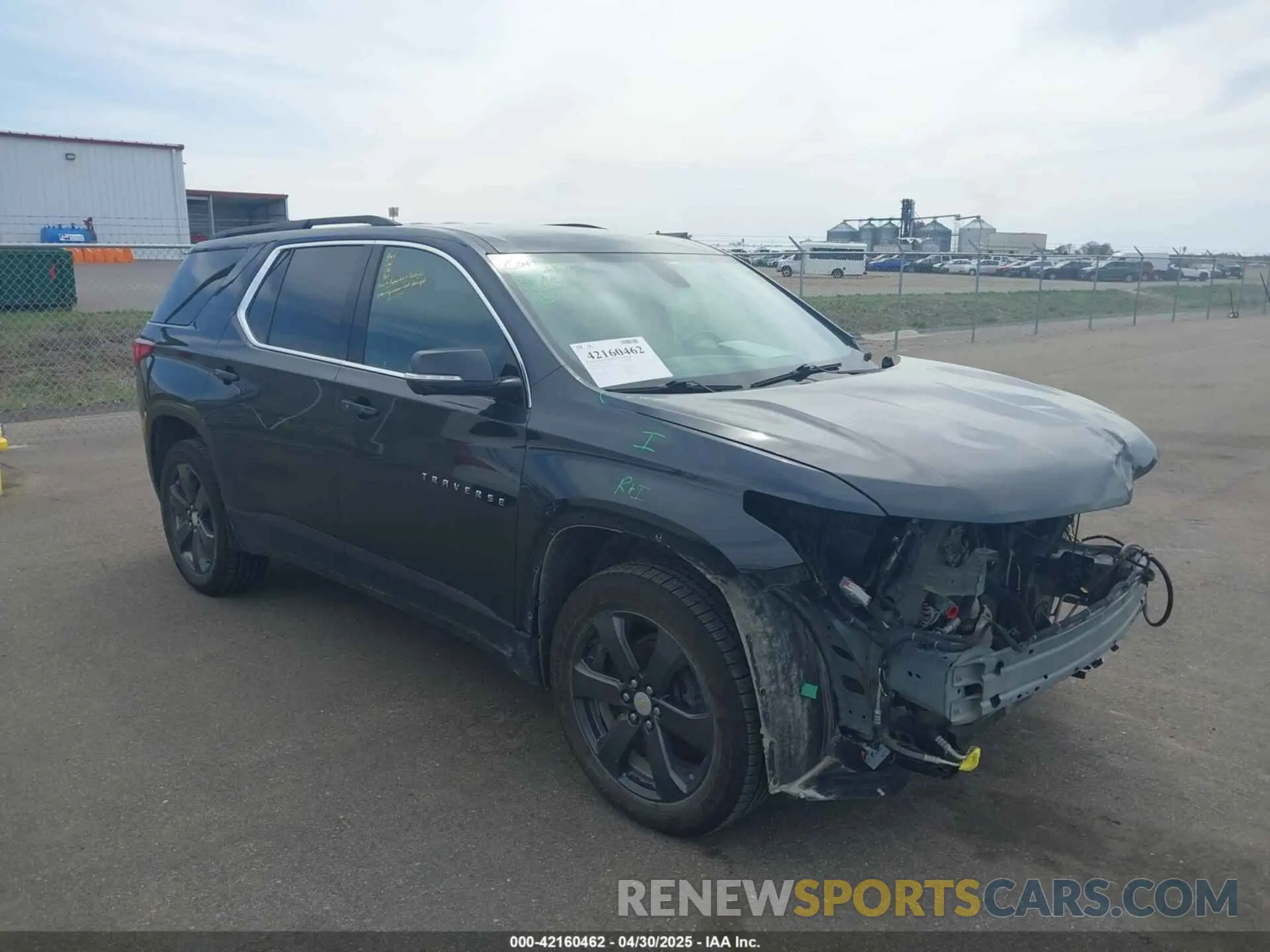 1 Фотография поврежденного автомобиля 1GNEVHKW1LJ215299 CHEVROLET TRAVERSE 2020