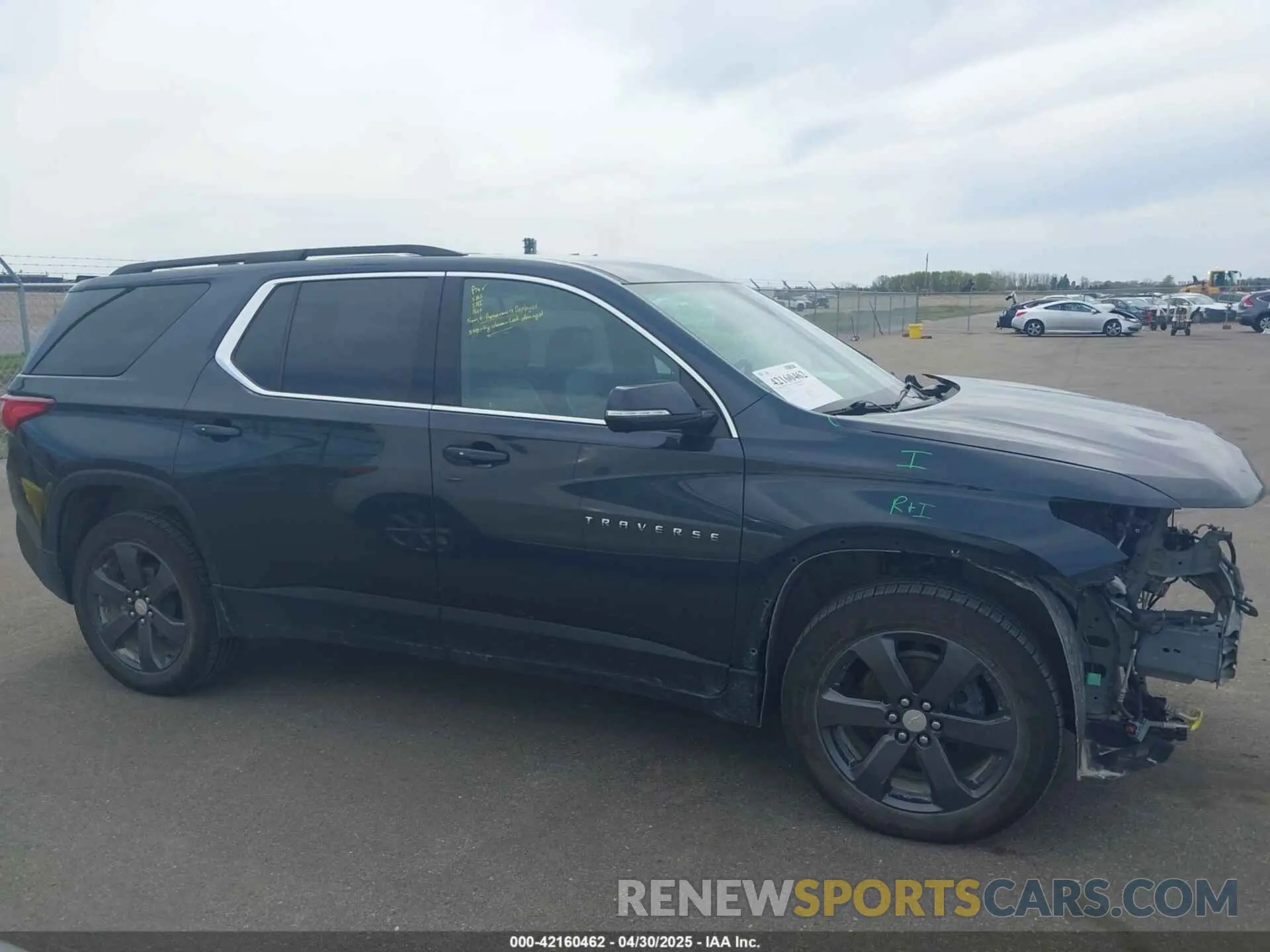 14 Фотография поврежденного автомобиля 1GNEVHKW1LJ215299 CHEVROLET TRAVERSE 2020