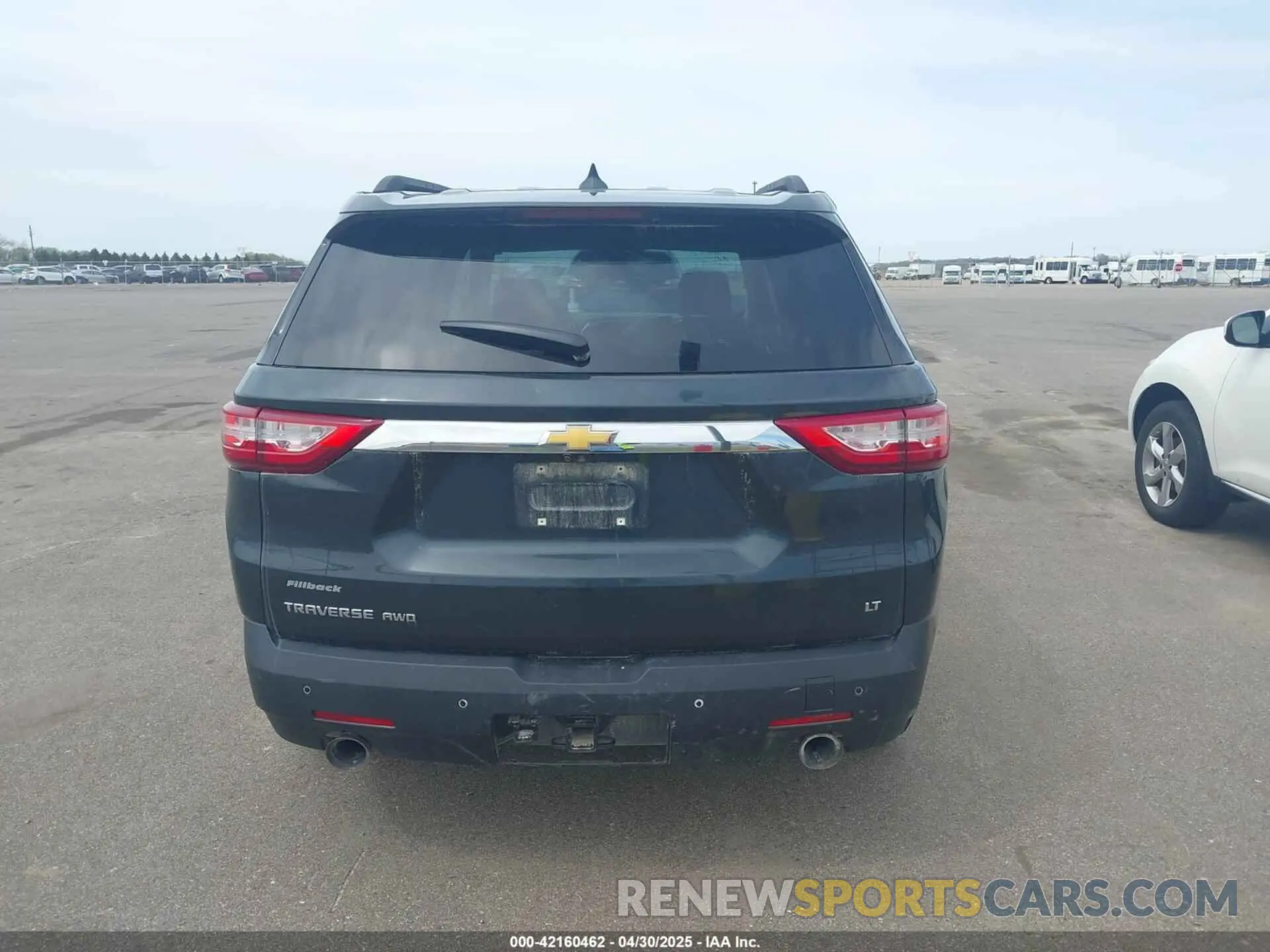 17 Фотография поврежденного автомобиля 1GNEVHKW1LJ215299 CHEVROLET TRAVERSE 2020