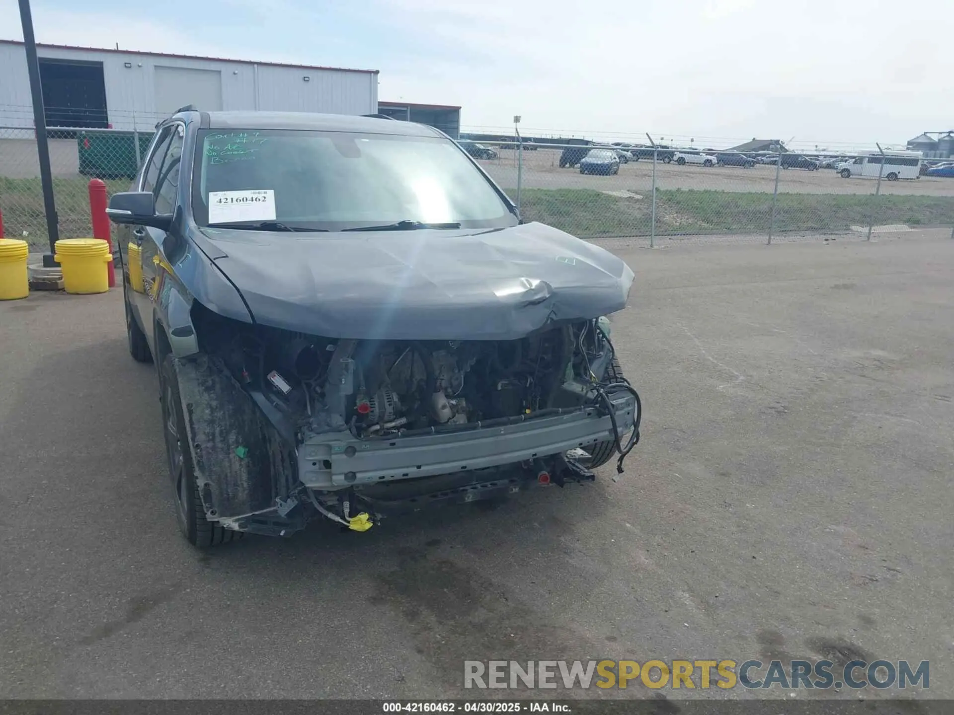 6 Фотография поврежденного автомобиля 1GNEVHKW1LJ215299 CHEVROLET TRAVERSE 2020