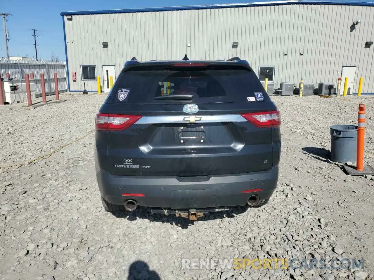 6 Фотография поврежденного автомобиля 1GNEVHKW3LJ115382 CHEVROLET TRAVERSE 2020