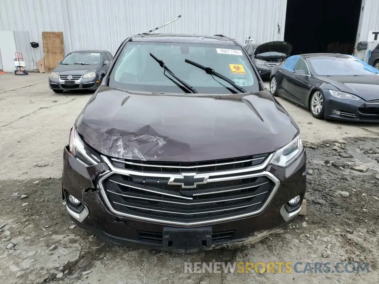 5 Photograph of a damaged car 1GNEVHKW6LJ105574 CHEVROLET TRAVERSE 2020