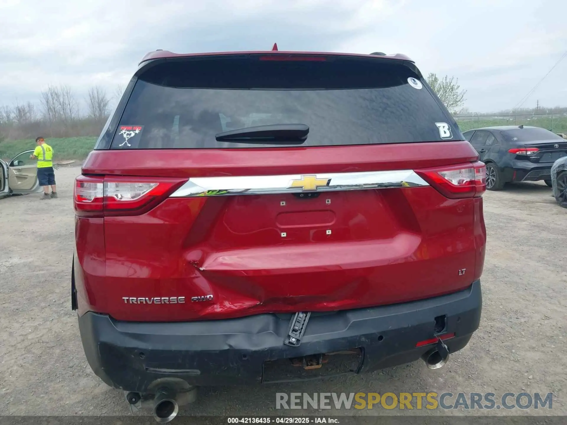17 Фотография поврежденного автомобиля 1GNEVHKW6LJ236648 CHEVROLET TRAVERSE 2020
