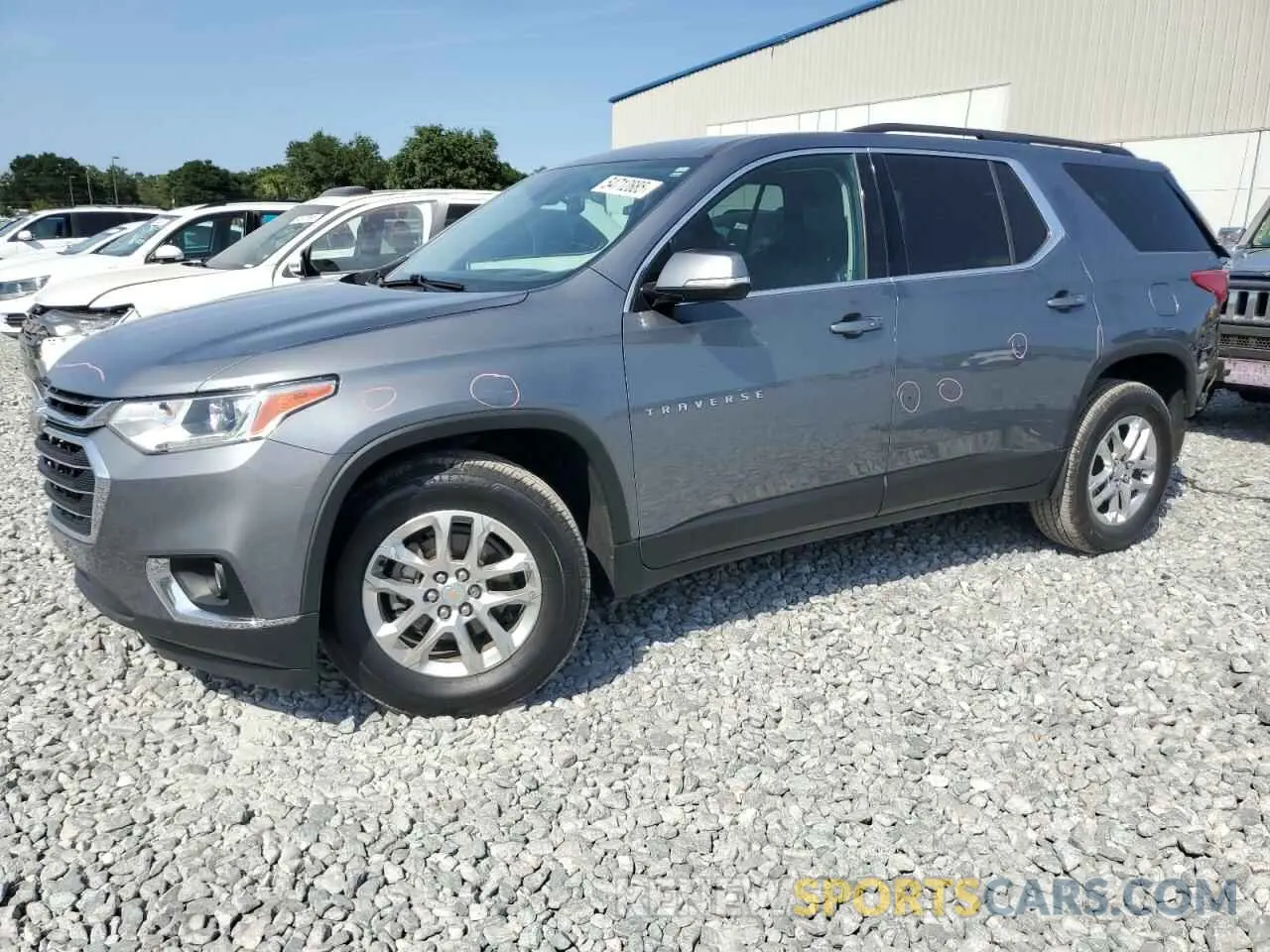 1 Photograph of a damaged car 1GNEVHKWXLJ238869 CHEVROLET TRAVERSE 2020