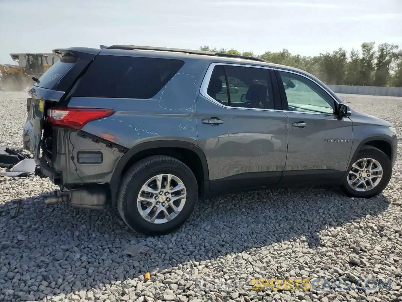 3 Photograph of a damaged car 1GNEVHKWXLJ238869 CHEVROLET TRAVERSE 2020
