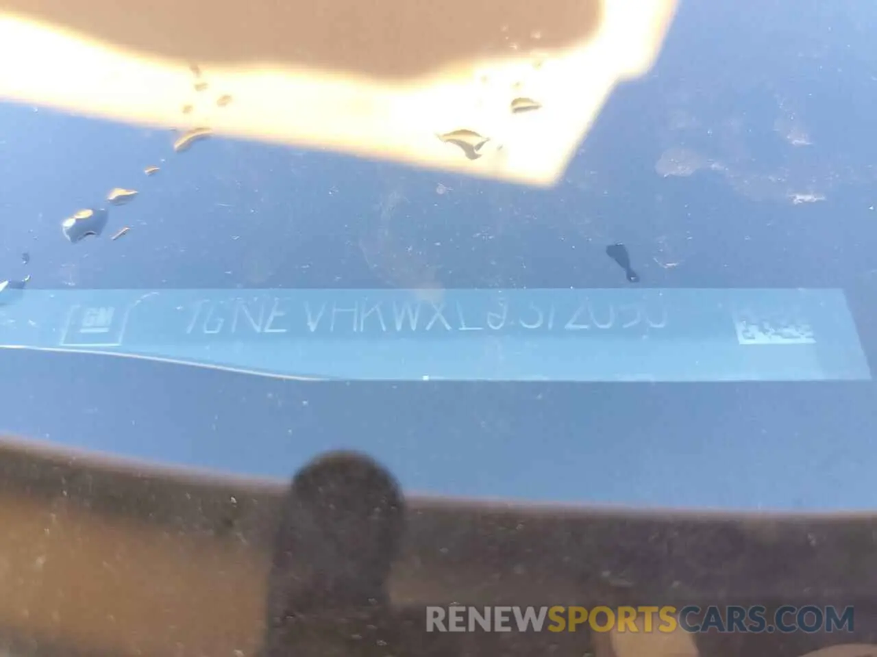 13 Photograph of a damaged car 1GNEVHKWXLJ312050 CHEVROLET TRAVERSE 2020