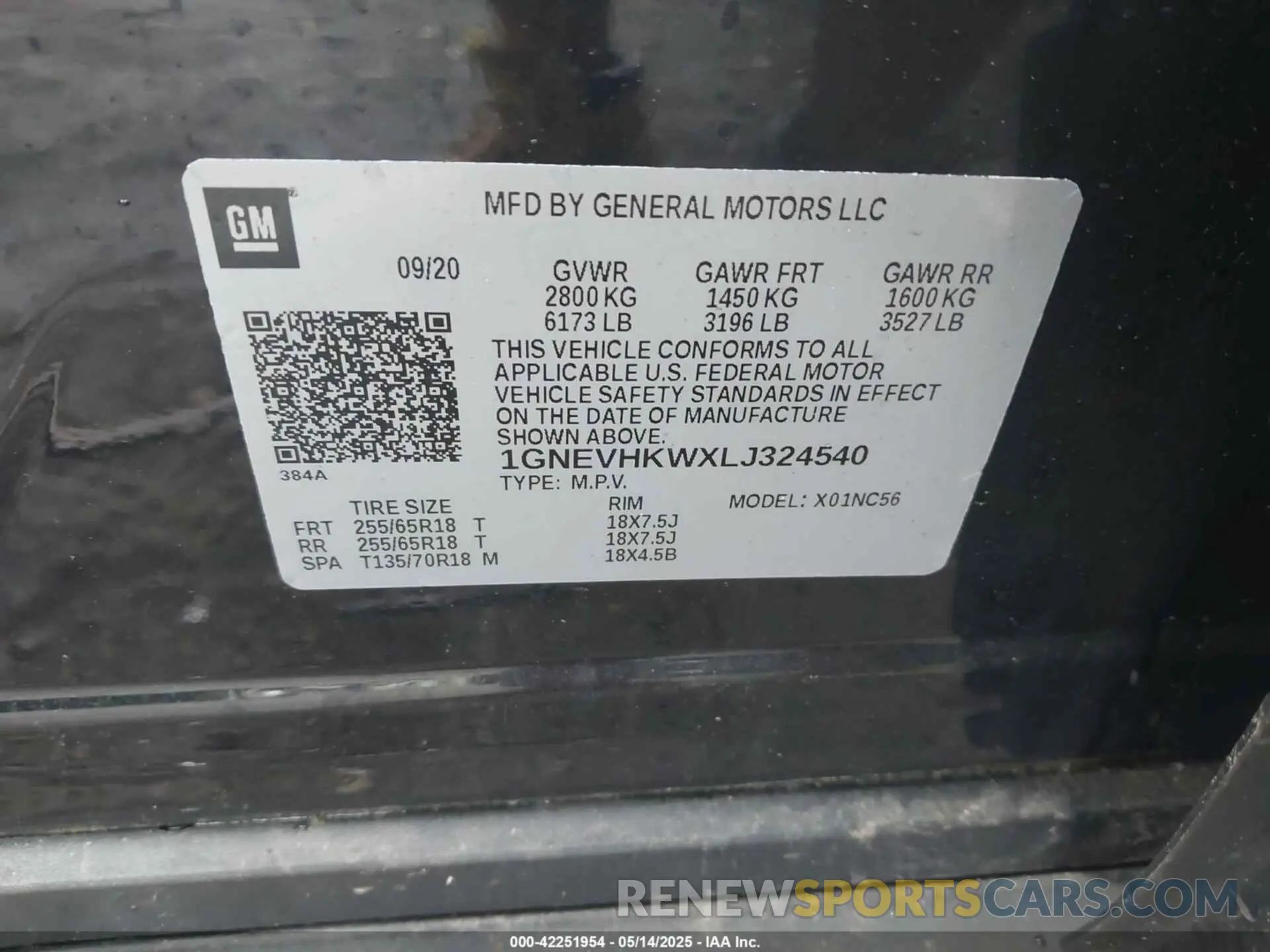 9 Photograph of a damaged car 1GNEVHKWXLJ324540 CHEVROLET TRAVERSE 2020