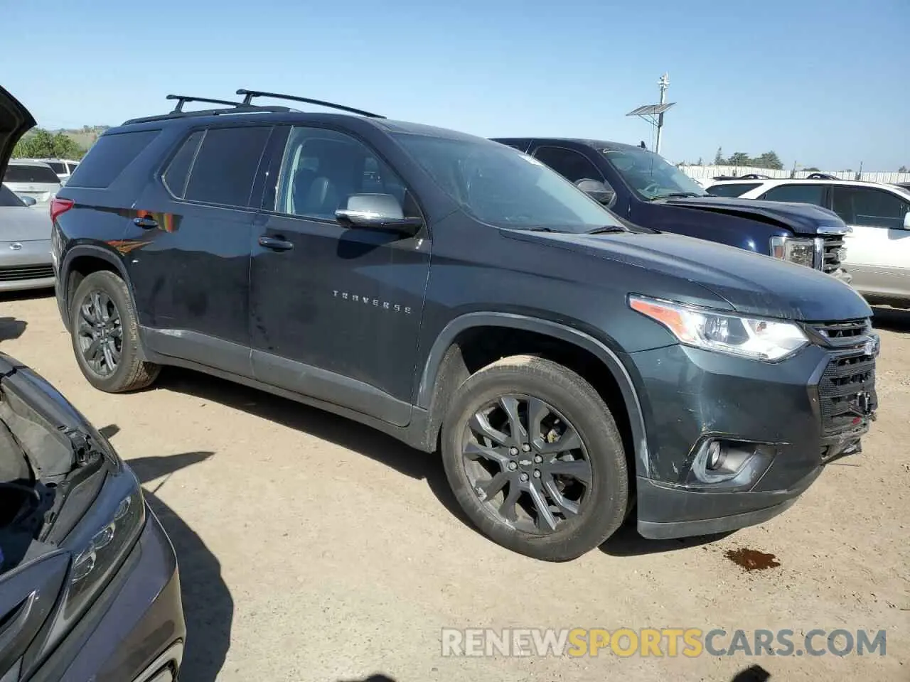 4 Фотография поврежденного автомобиля 1GNEVJKW1LJ226228 CHEVROLET TRAVERSE 2020