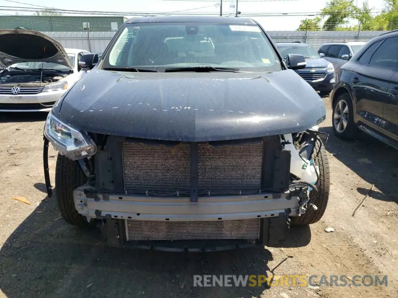5 Фотография поврежденного автомобиля 1GNEVKKW0LJ170868 CHEVROLET TRAVERSE 2020