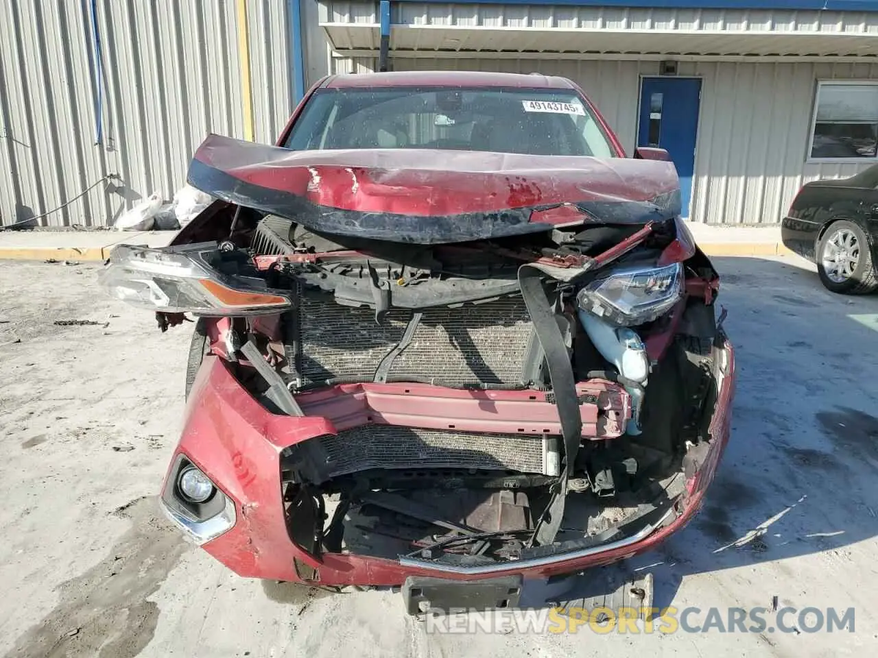 5 Photograph of a damaged car 1GNEVKKW3LJ215432 CHEVROLET TRAVERSE 2020