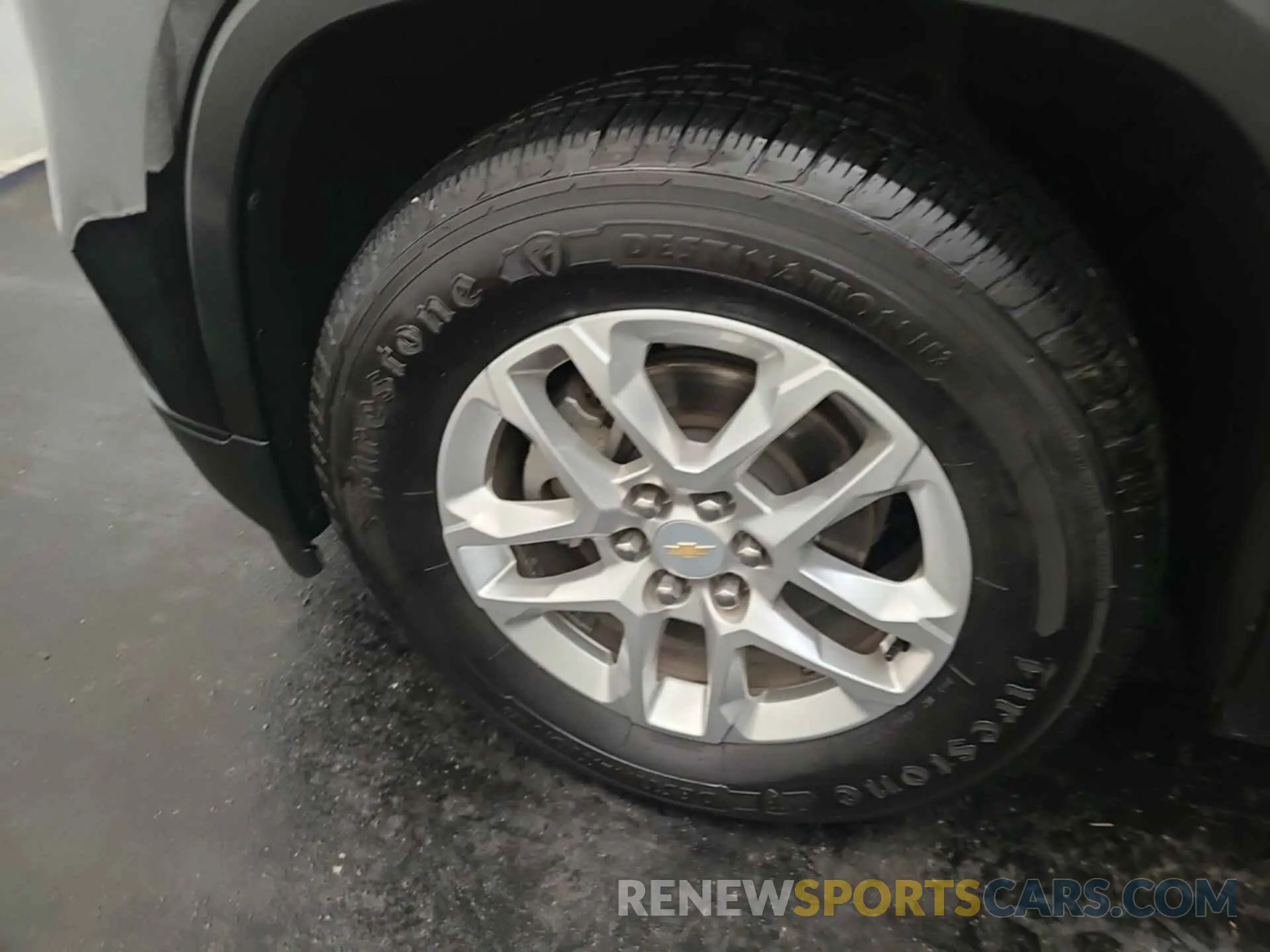 3 Фотография поврежденного автомобиля 1GNEVLKW8LJ156786 CHEVROLET TRAVERSE 2020