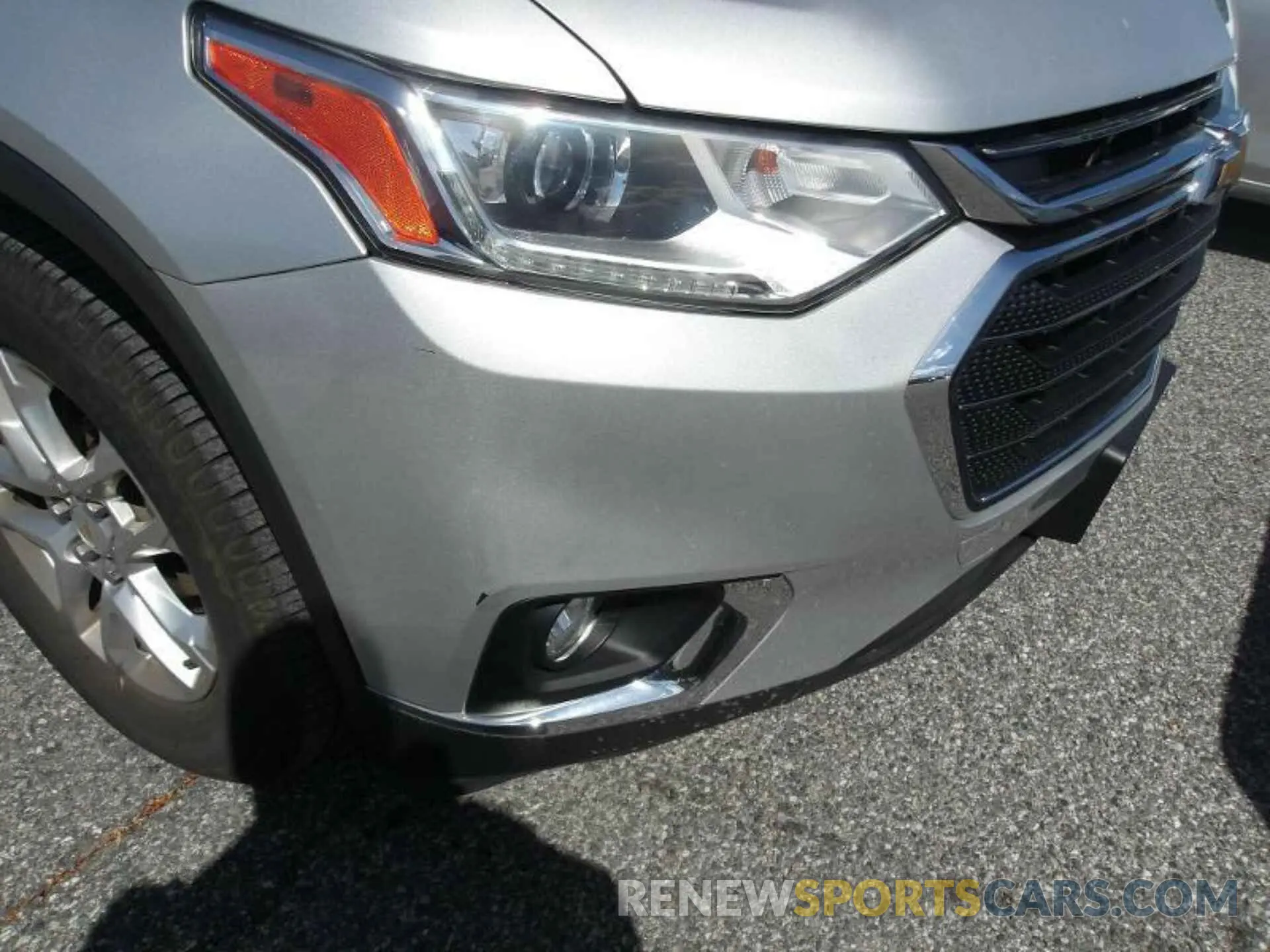 13 Фотография поврежденного автомобиля 1GNEVMKW0LJ222608 CHEVROLET TRAVERSE 2020