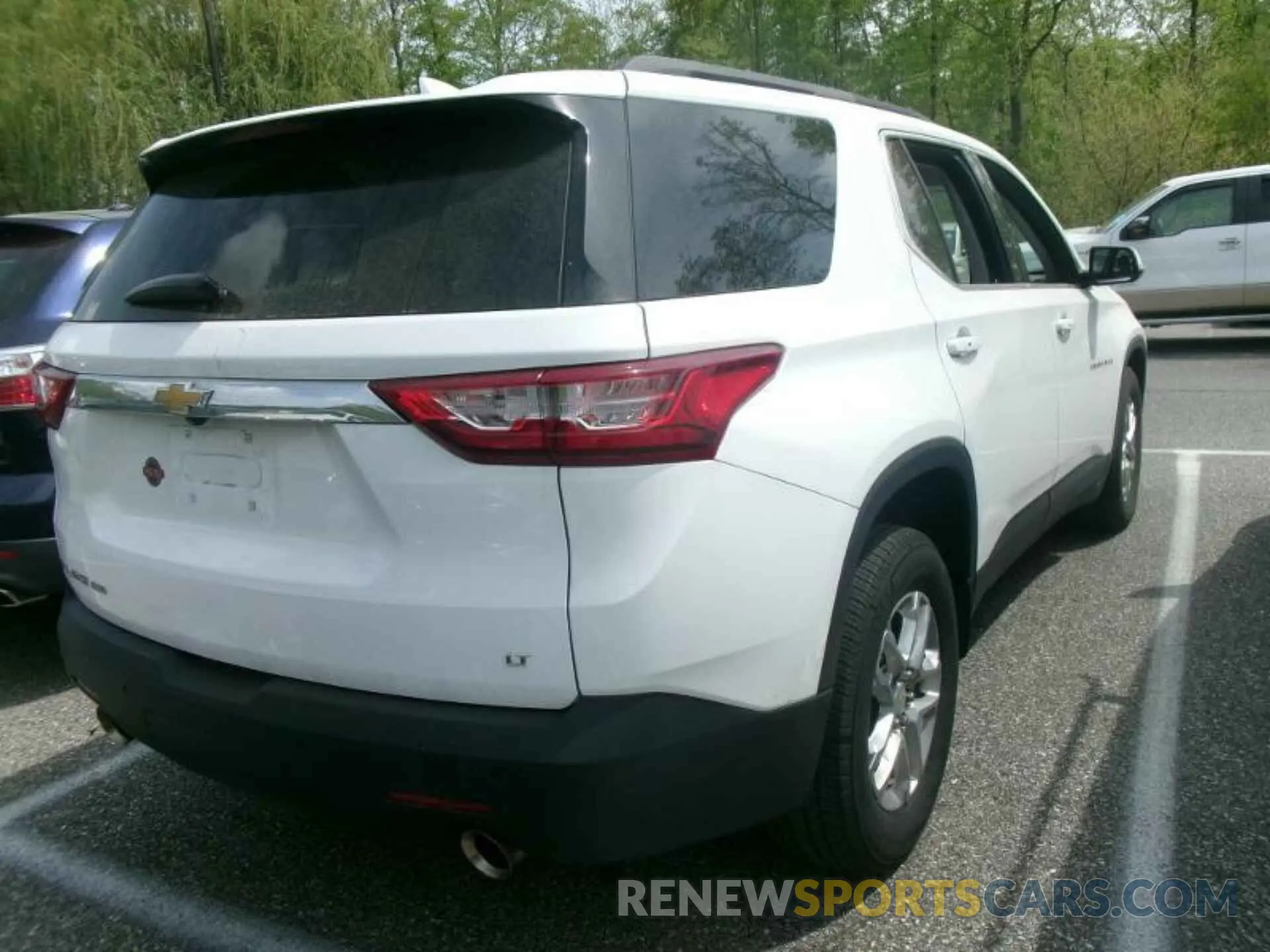 5 Фотография поврежденного автомобиля 1GNEVMKW0LJ232345 CHEVROLET TRAVERSE 2020
