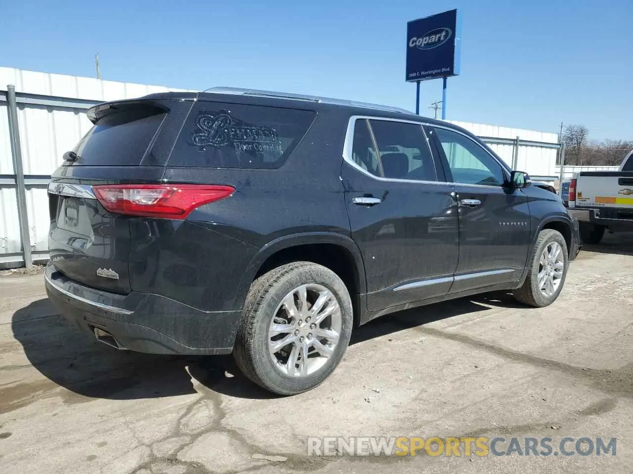 3 Photograph of a damaged car 1GNEVNKW2LJ299406 CHEVROLET TRAVERSE 2020