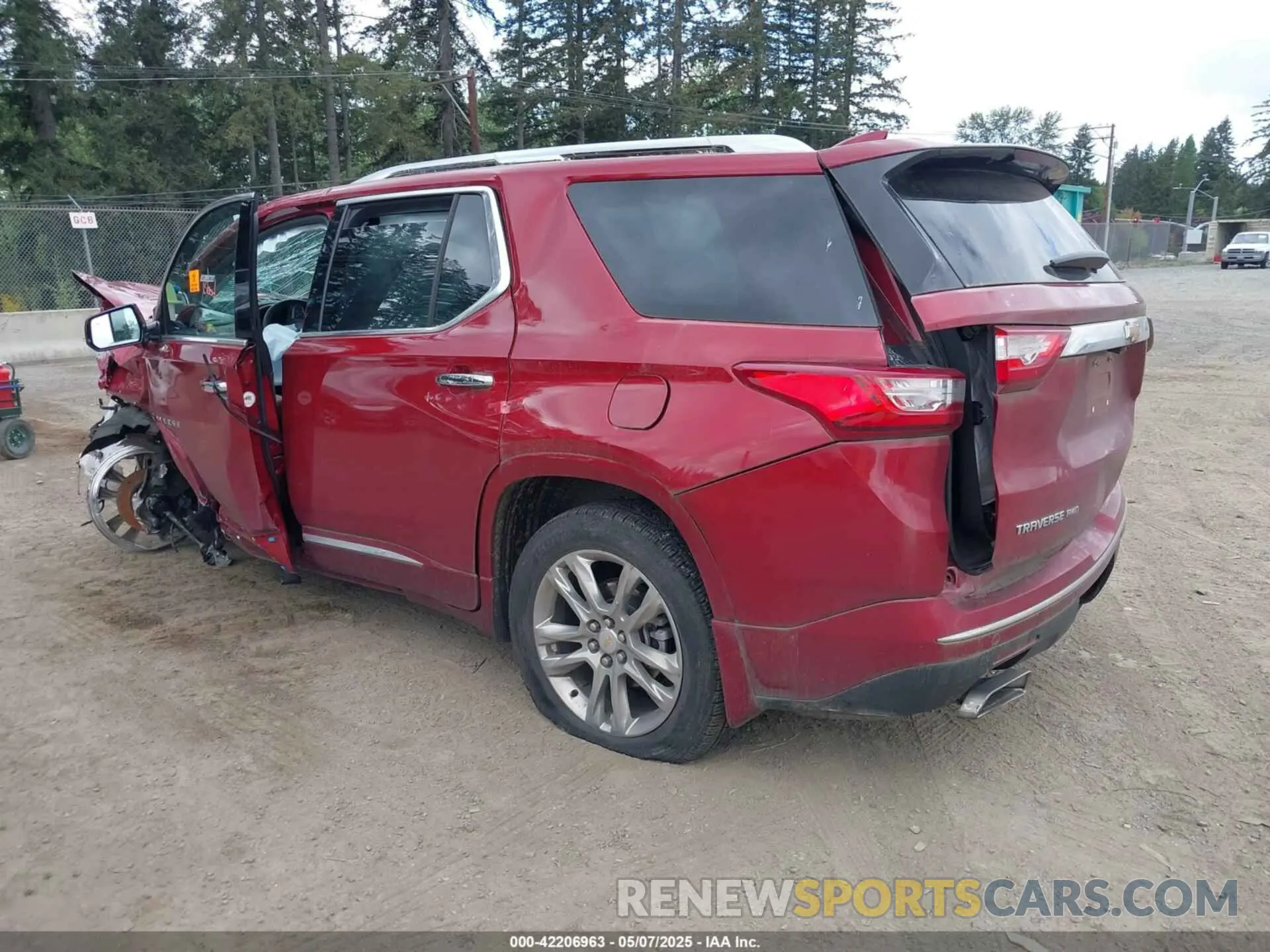 3 Фотография поврежденного автомобиля 1GNEVNKW6LJ262729 CHEVROLET TRAVERSE 2020