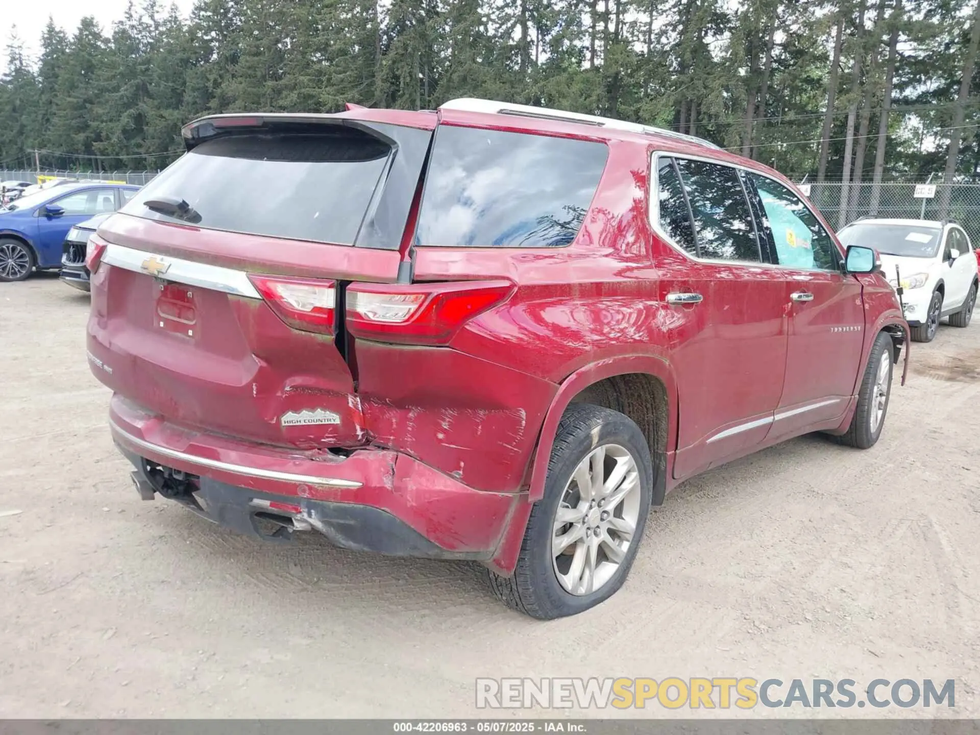4 Фотография поврежденного автомобиля 1GNEVNKW6LJ262729 CHEVROLET TRAVERSE 2020