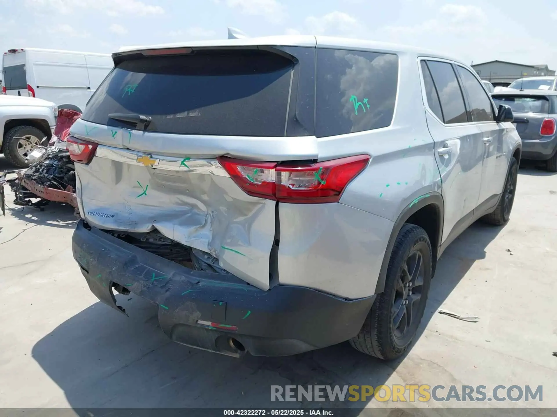 4 Фотография поврежденного автомобиля 1GNERFKW0MJ114605 CHEVROLET TRAVERSE 2021