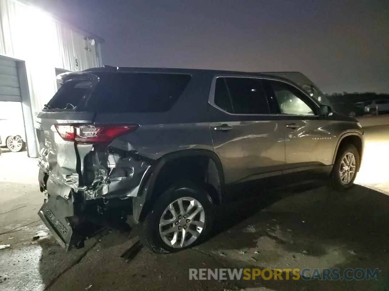 3 Фотография поврежденного автомобиля 1GNERFKW0MJ170821 CHEVROLET TRAVERSE 2021