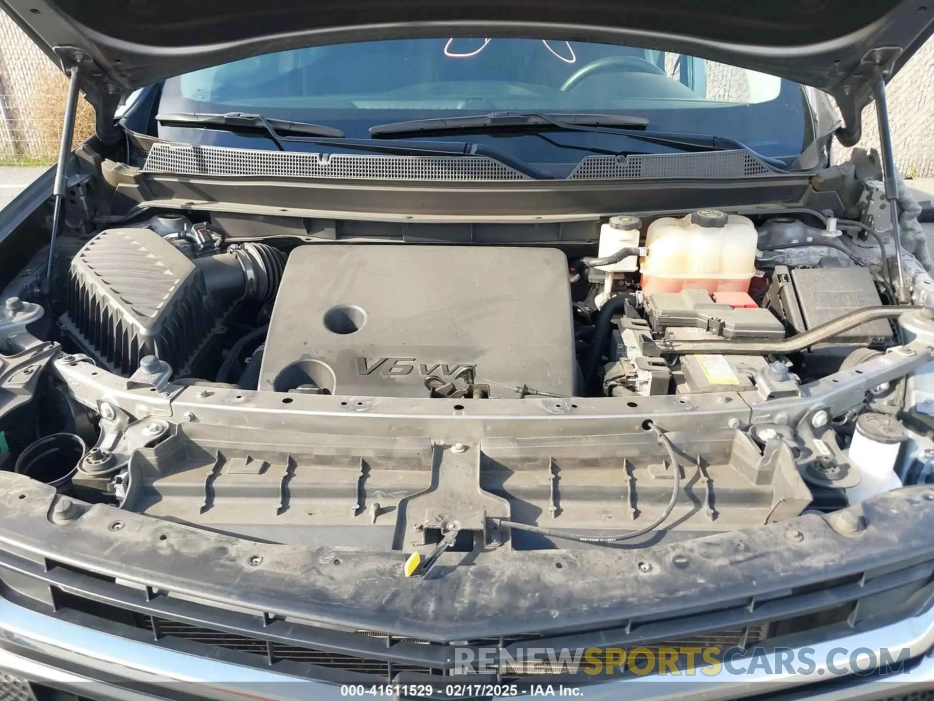 10 Photograph of a damaged car 1GNERFKW1MJ235515 CHEVROLET TRAVERSE 2021