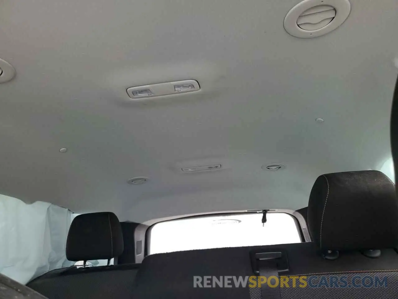 10 Фотография поврежденного автомобиля 1GNERFKW1MJ235790 CHEVROLET TRAVERSE 2021