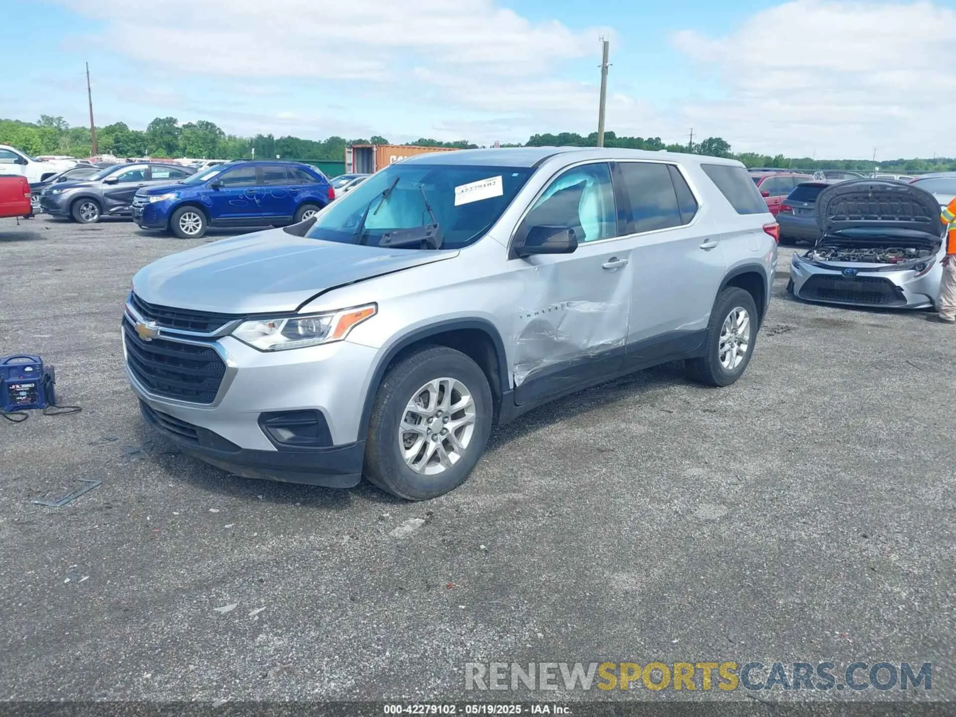 2 Photograph of a damaged car 1GNERFKW3MJ200569 CHEVROLET TRAVERSE 2021