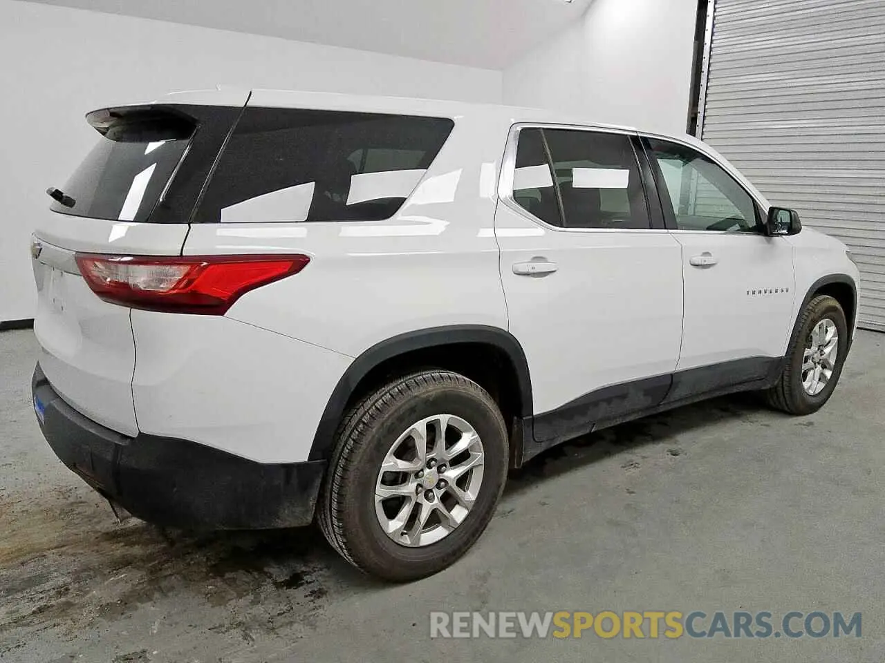 3 Photograph of a damaged car 1GNERFKW4MJ138373 CHEVROLET TRAVERSE 2021