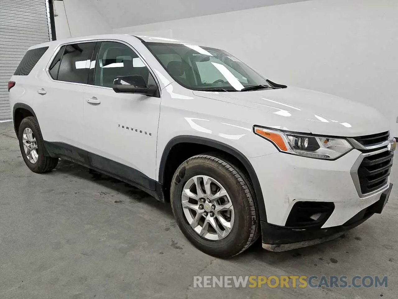 4 Photograph of a damaged car 1GNERFKW4MJ138373 CHEVROLET TRAVERSE 2021