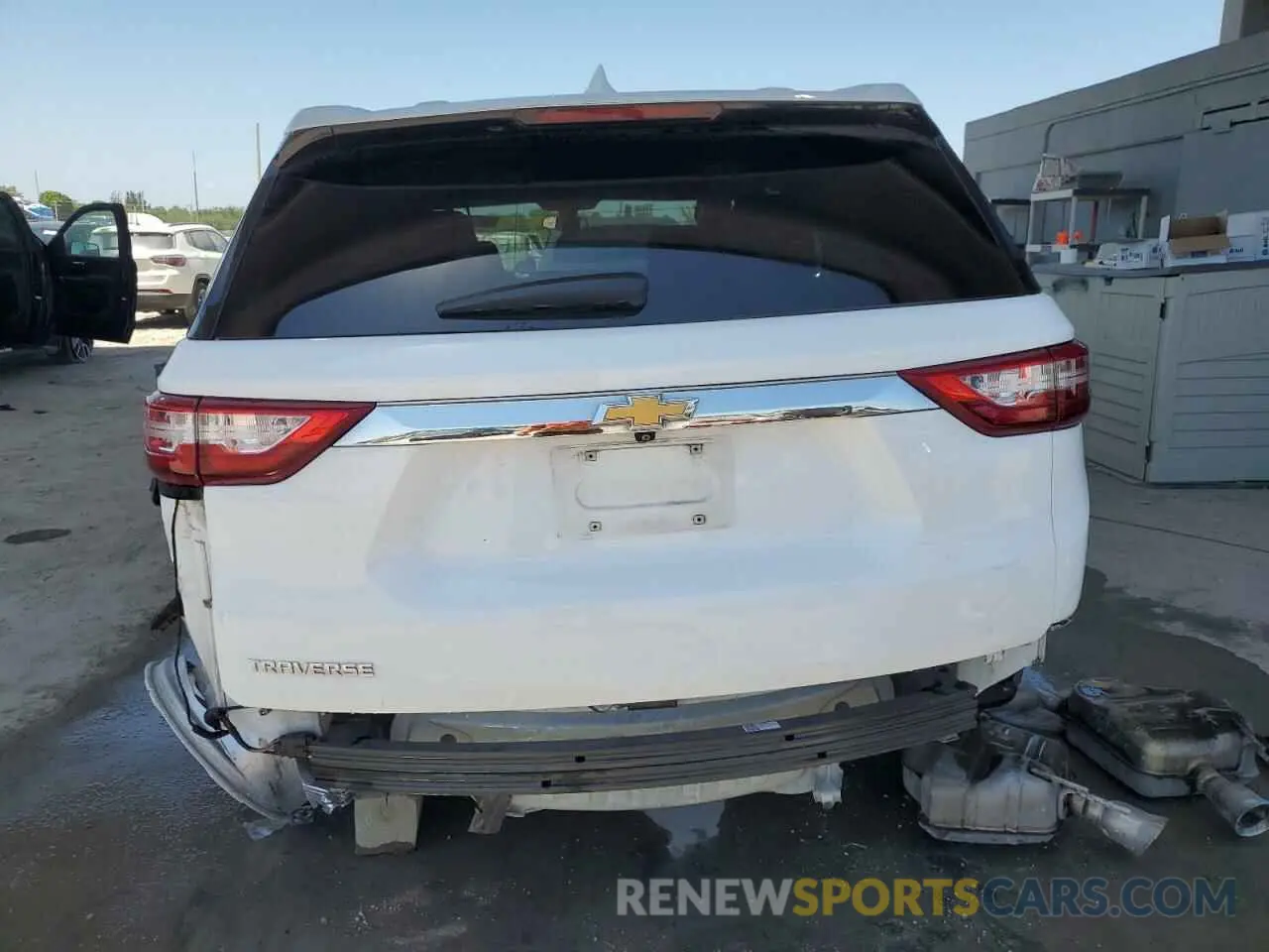 6 Photograph of a damaged car 1GNERFKW4MJ245472 CHEVROLET TRAVERSE 2021