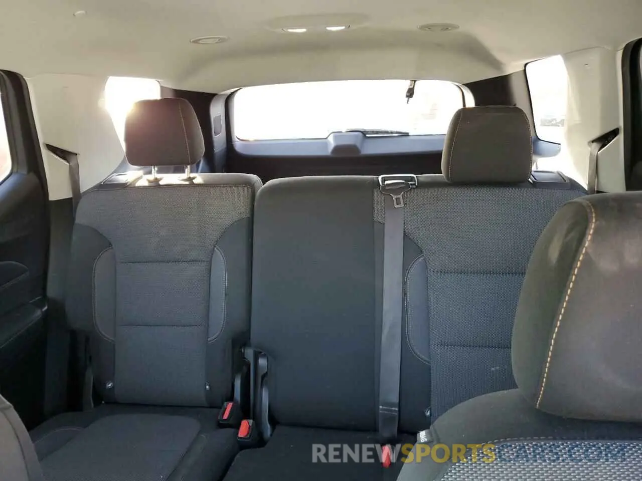 10 Фотография поврежденного автомобиля 1GNERFKW5MJ129102 CHEVROLET TRAVERSE 2021