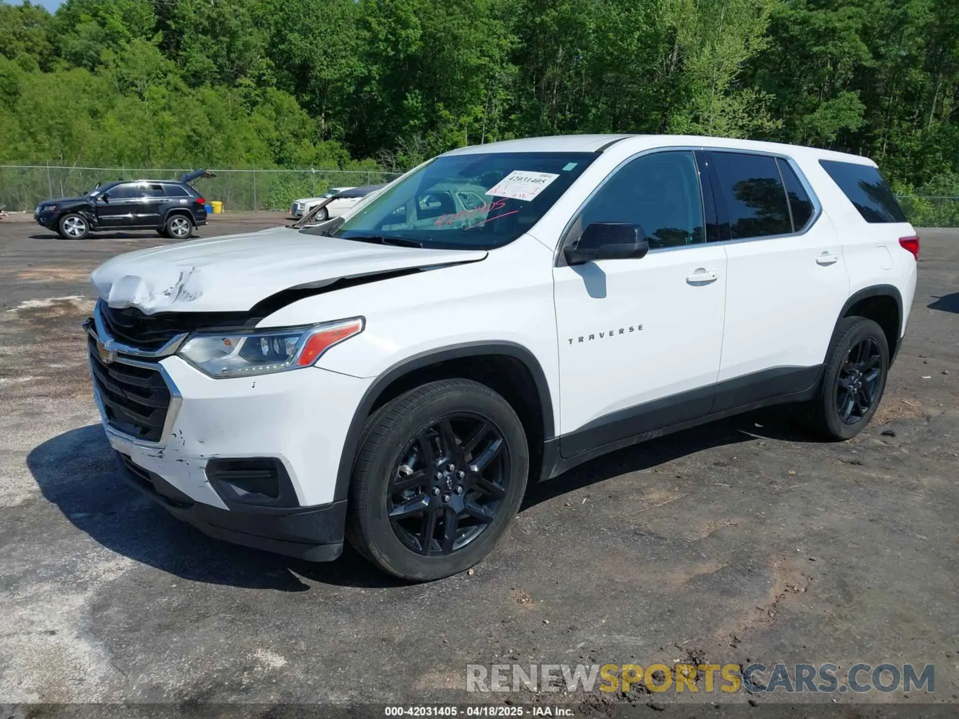 2 Фотография поврежденного автомобиля 1GNERFKW5MJ135241 CHEVROLET TRAVERSE 2021