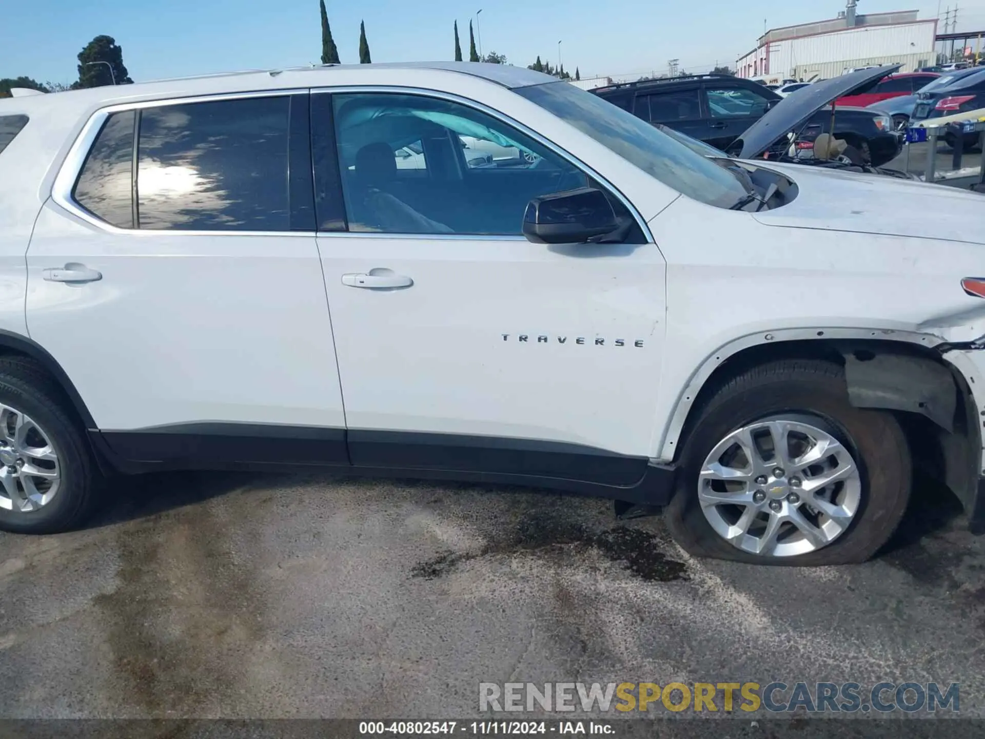 13 Photograph of a damaged car 1GNERFKW5MJ249062 CHEVROLET TRAVERSE 2021
