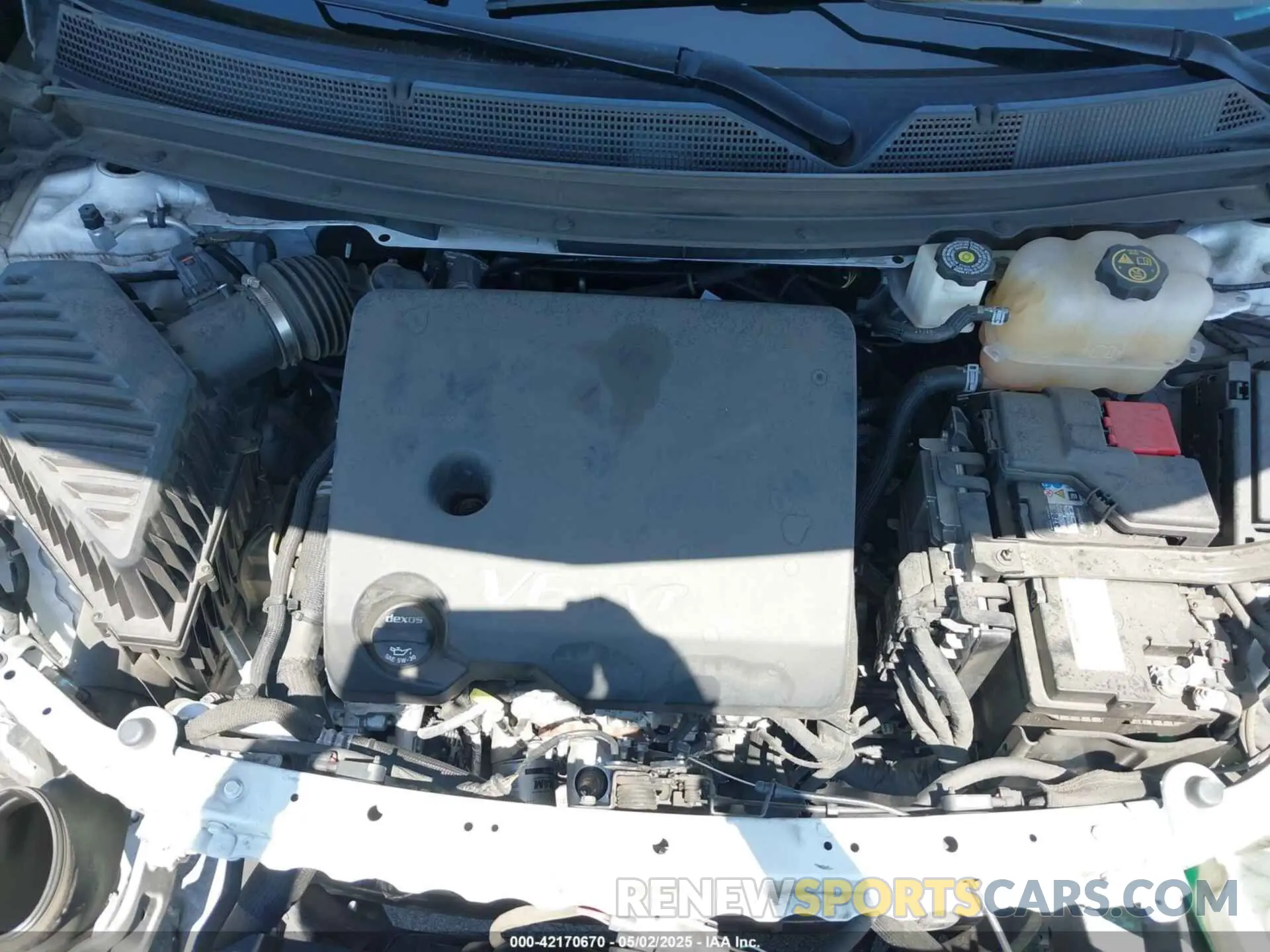 10 Photograph of a damaged car 1GNERFKW8MJ266373 CHEVROLET TRAVERSE 2021