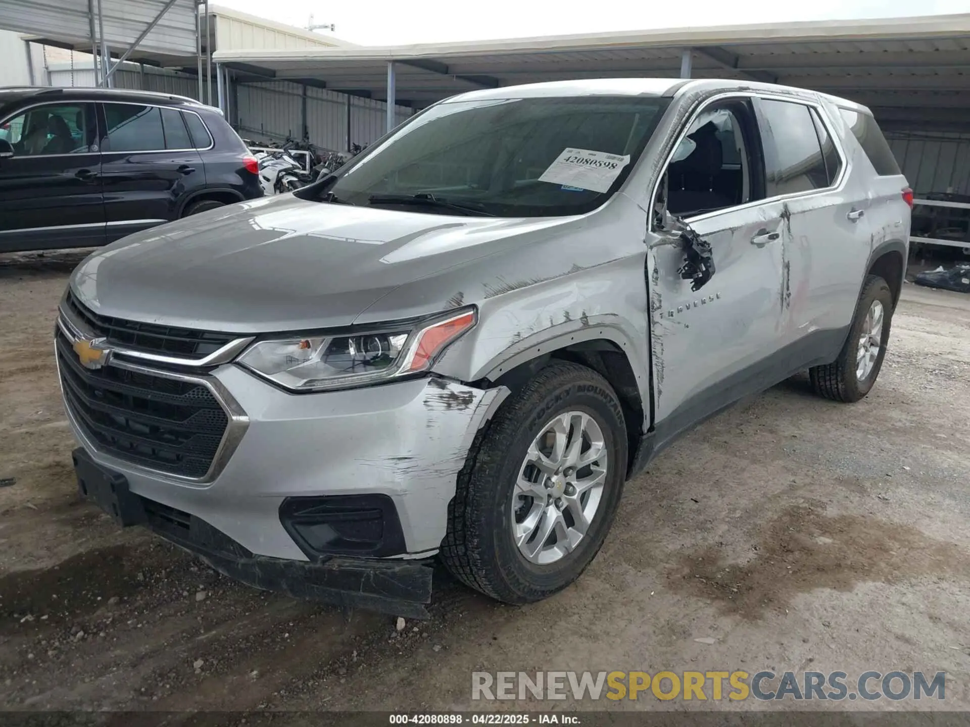 2 Photograph of a damaged car 1GNERFKWXMJ232175 CHEVROLET TRAVERSE 2021