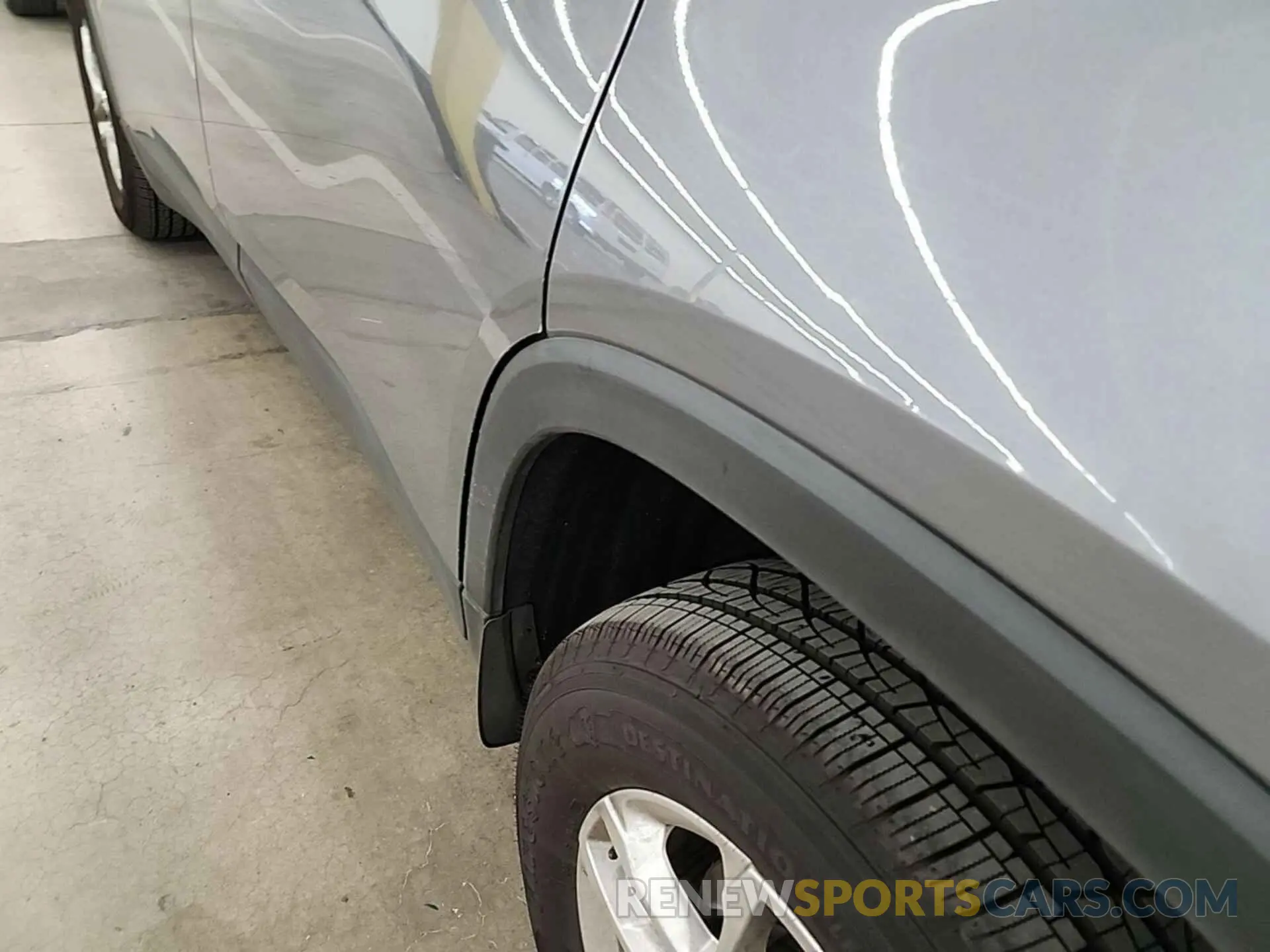 7 Photograph of a damaged car 1GNERGKW0MJ185390 CHEVROLET TRAVERSE 2021