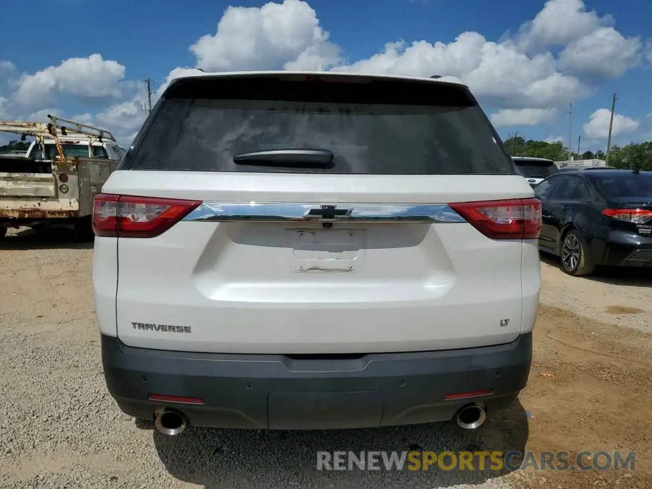 6 Photograph of a damaged car 1GNERGKW1MJ191277 CHEVROLET TRAVERSE 2021