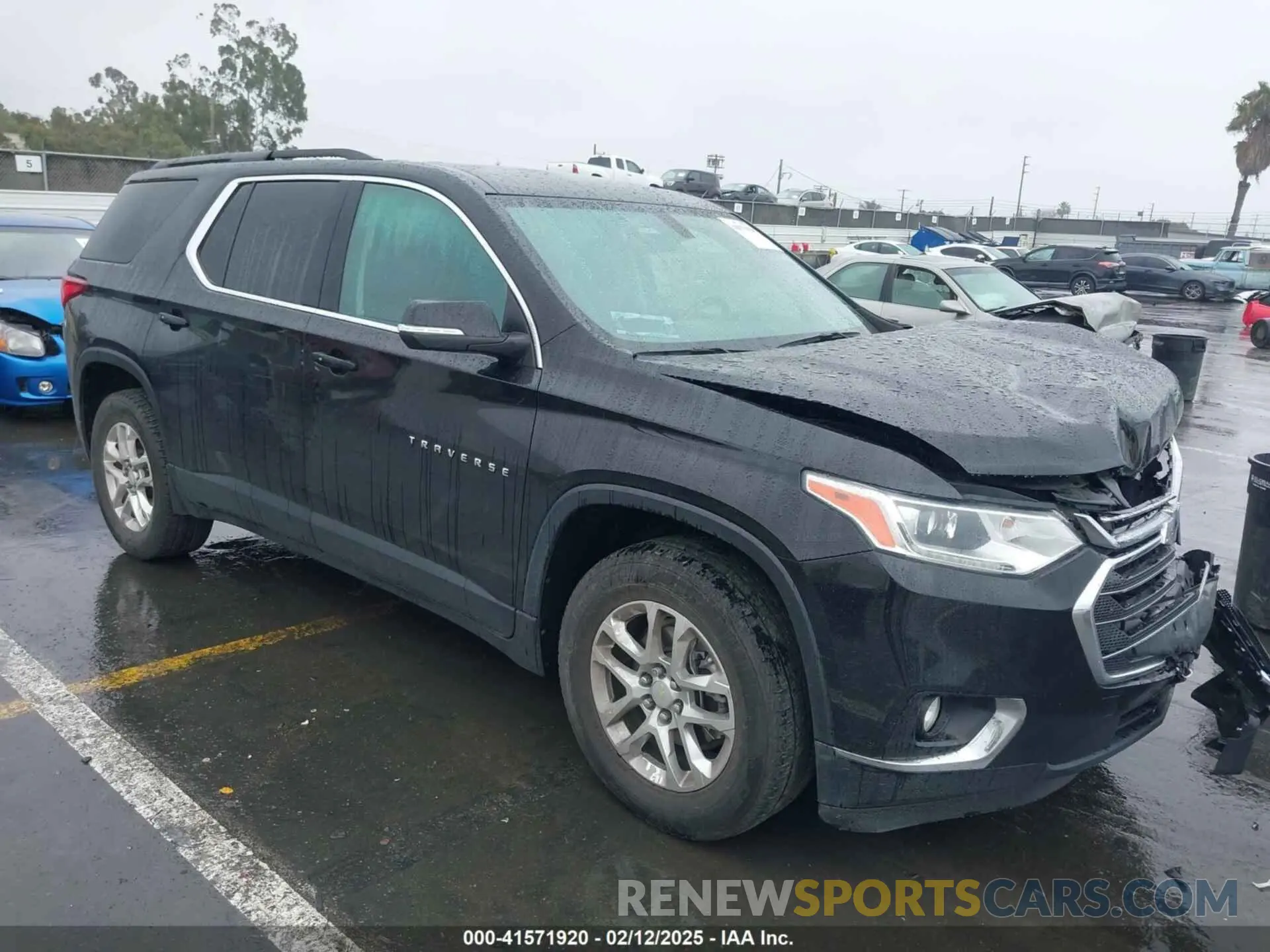 1 Фотография поврежденного автомобиля 1GNERGKW2MJ121142 CHEVROLET TRAVERSE 2021