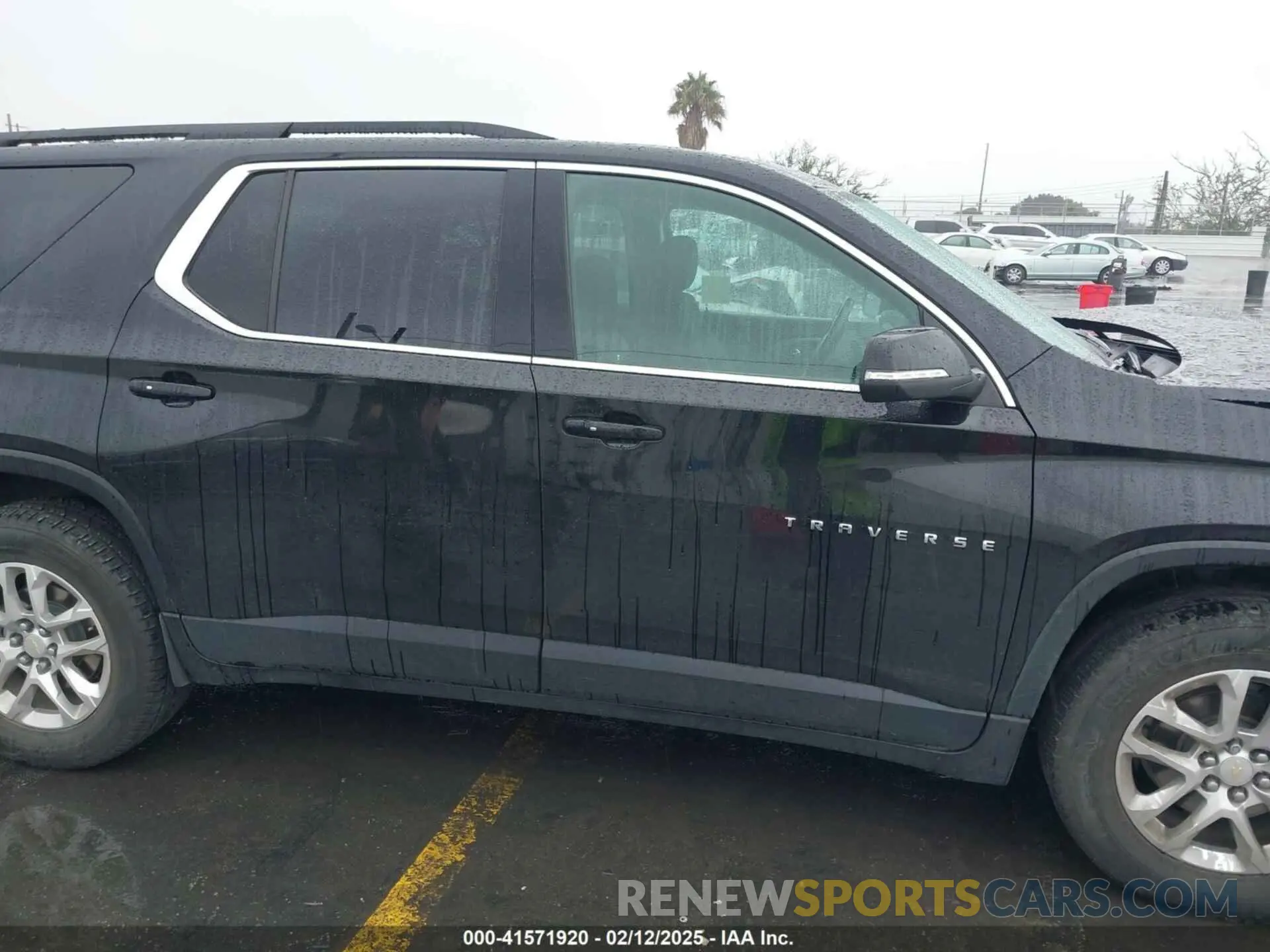 13 Фотография поврежденного автомобиля 1GNERGKW2MJ121142 CHEVROLET TRAVERSE 2021