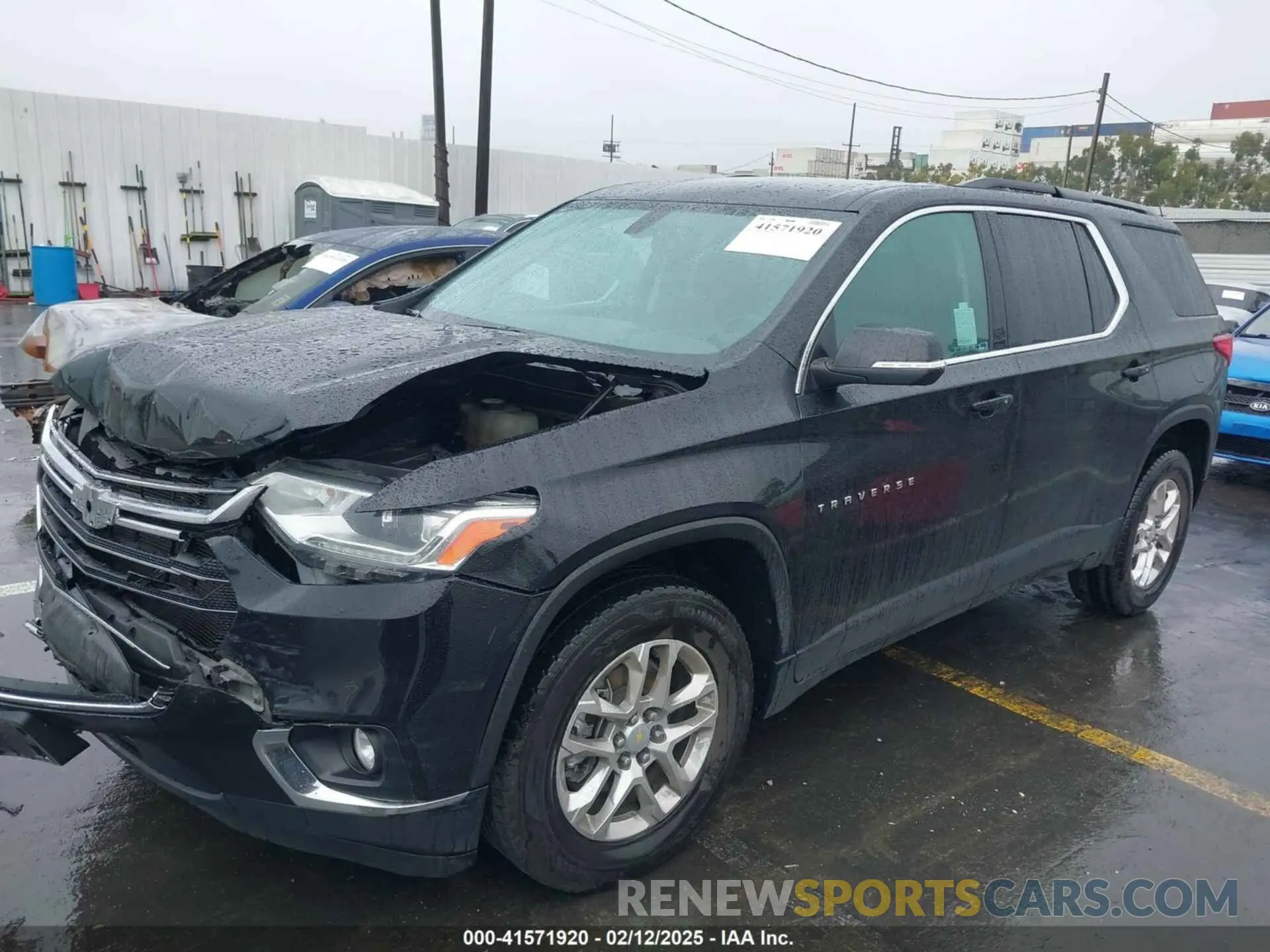 2 Фотография поврежденного автомобиля 1GNERGKW2MJ121142 CHEVROLET TRAVERSE 2021
