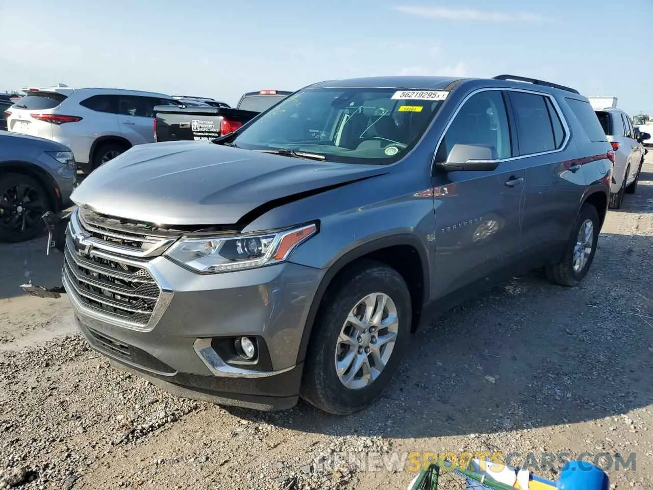 1 Photograph of a damaged car 1GNERGKW2MJ164962 CHEVROLET TRAVERSE 2021