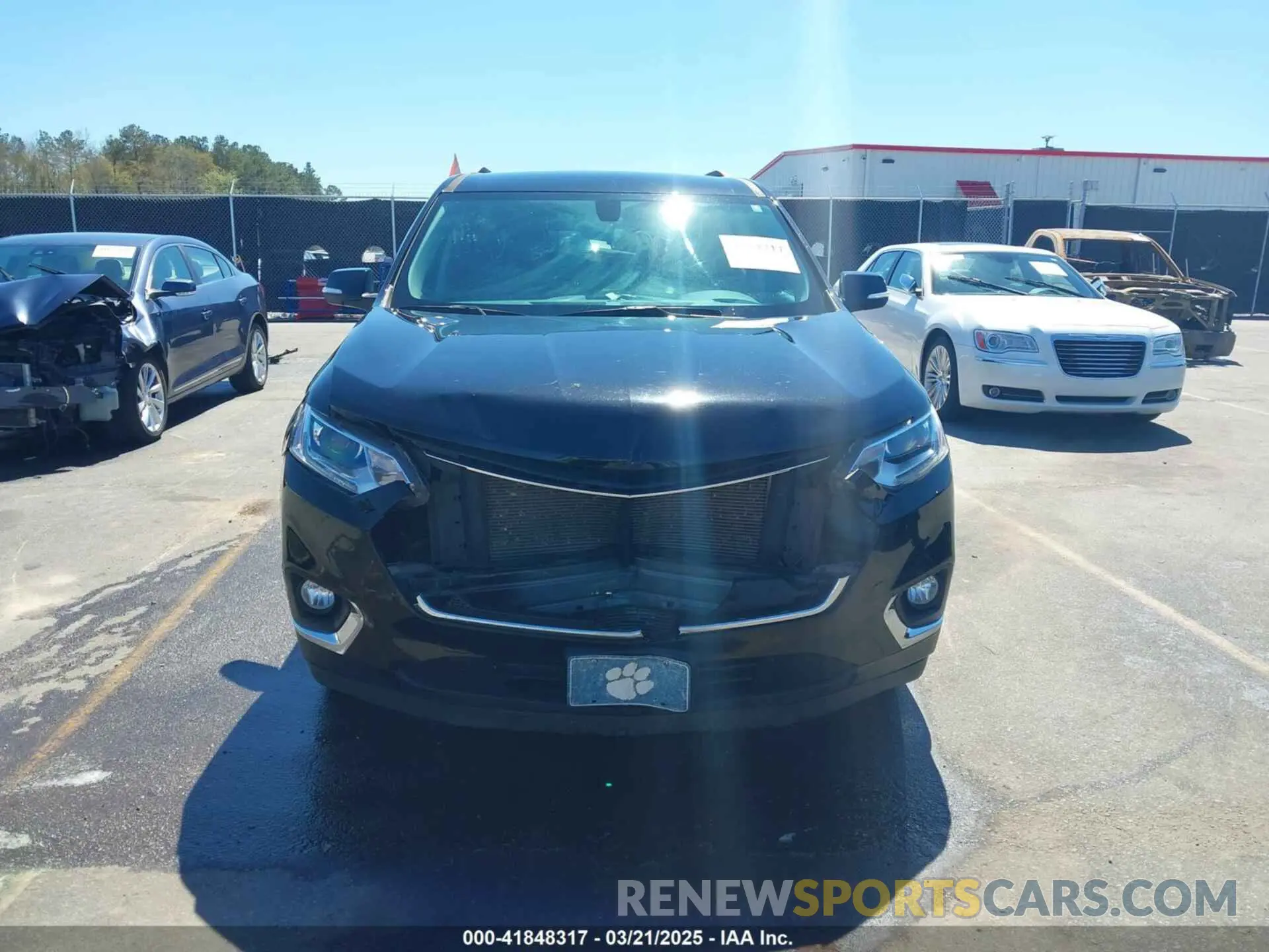 13 Photograph of a damaged car 1GNERGKW2MJ185049 CHEVROLET TRAVERSE 2021
