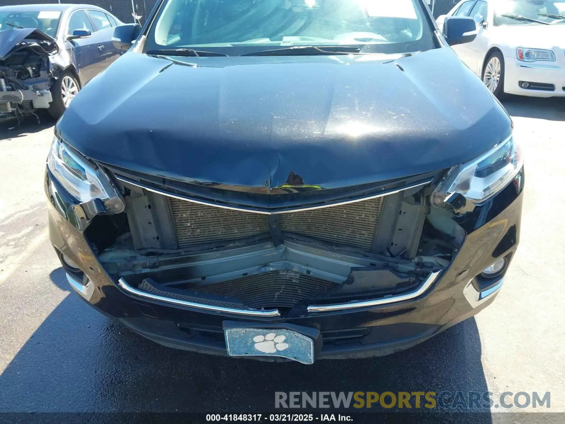 6 Photograph of a damaged car 1GNERGKW2MJ185049 CHEVROLET TRAVERSE 2021