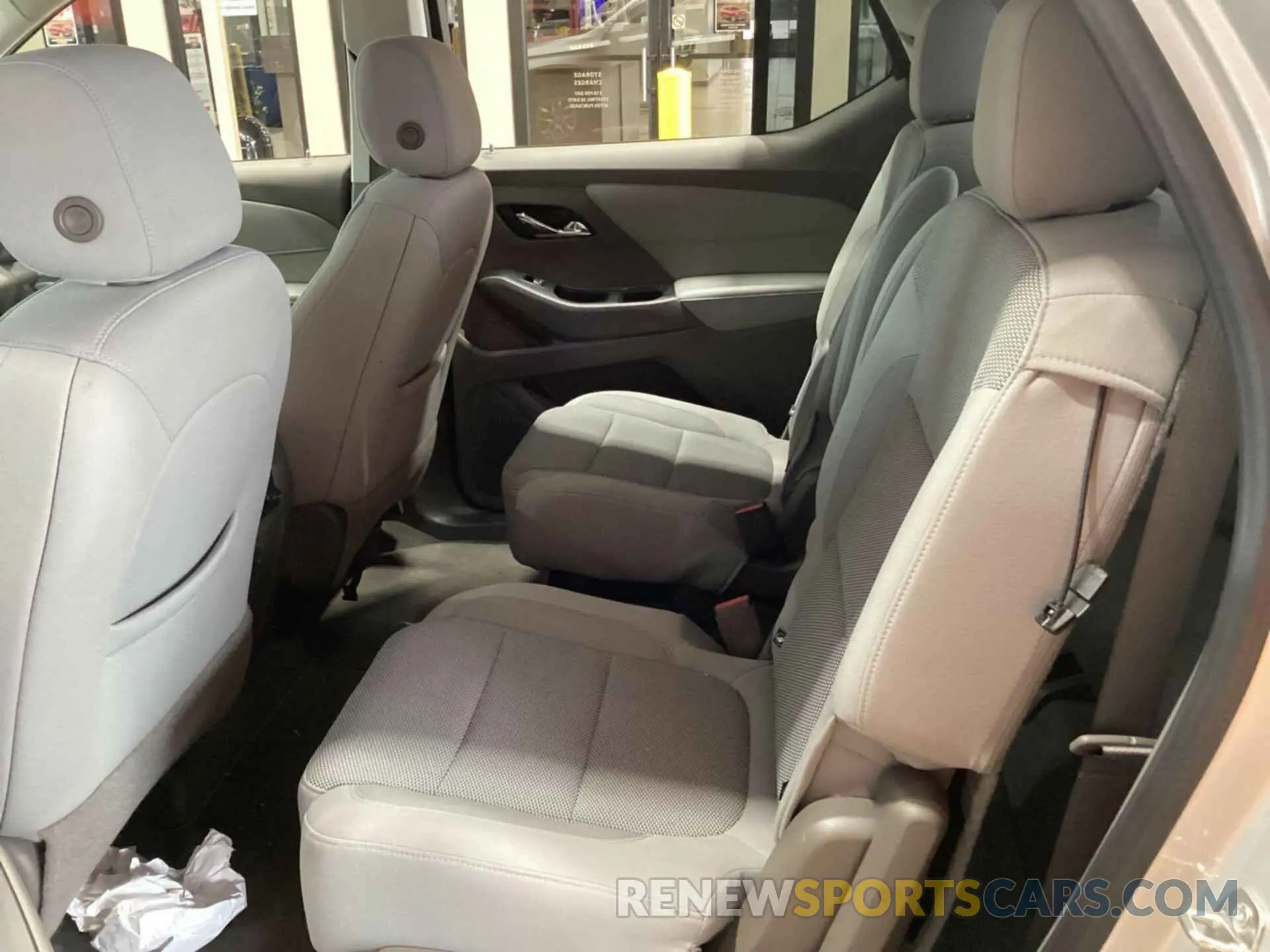 40 Фотография поврежденного автомобиля 1GNERGKW3MJ163142 CHEVROLET TRAVERSE 2021