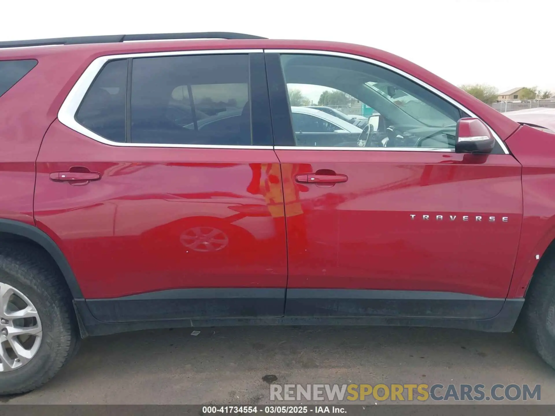 14 Фотография поврежденного автомобиля 1GNERGKW3MJ175324 CHEVROLET TRAVERSE 2021