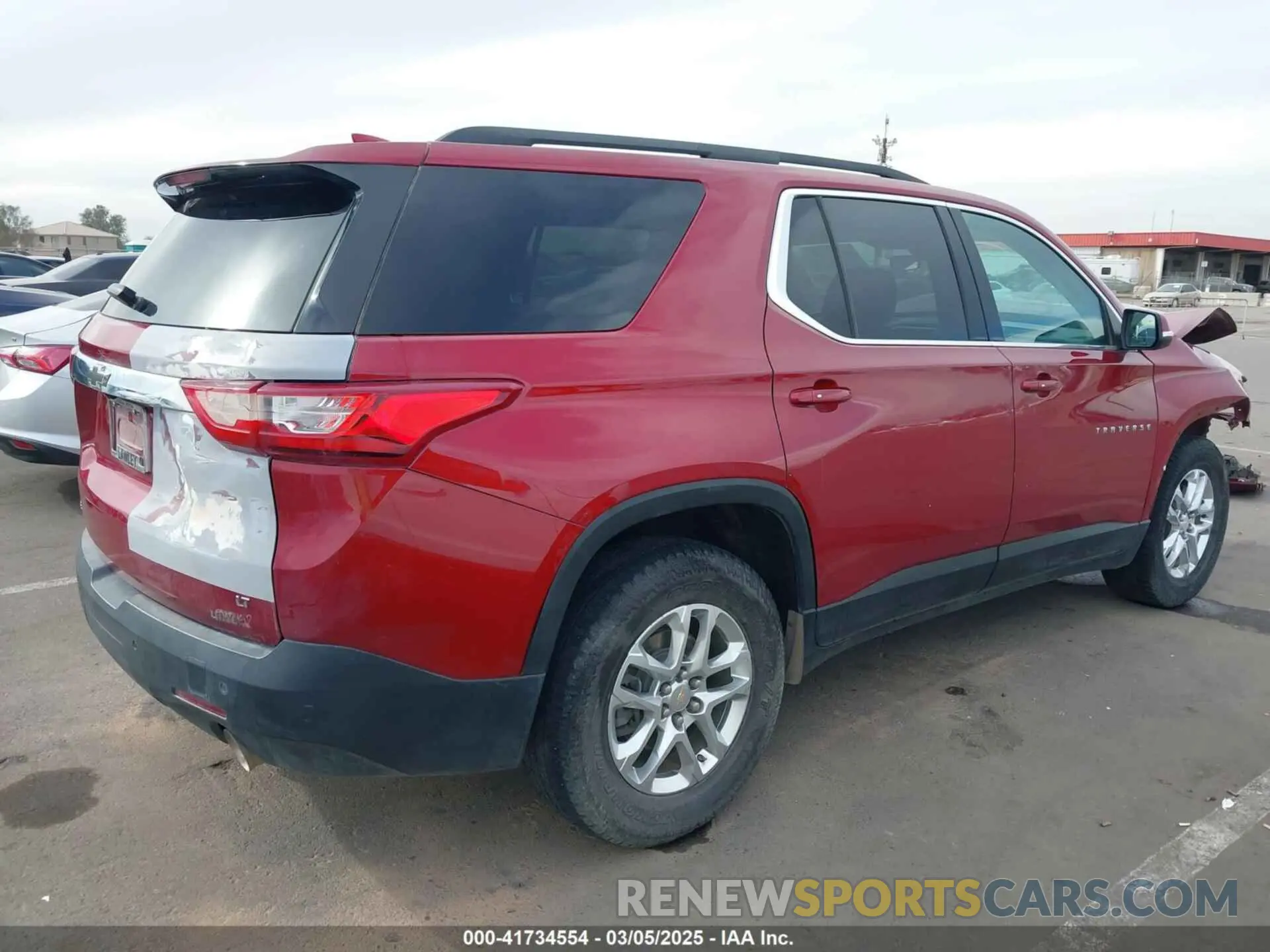 4 Фотография поврежденного автомобиля 1GNERGKW3MJ175324 CHEVROLET TRAVERSE 2021