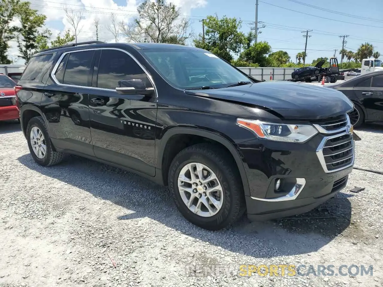 4 Photograph of a damaged car 1GNERGKW3MJ184539 CHEVROLET TRAVERSE 2021