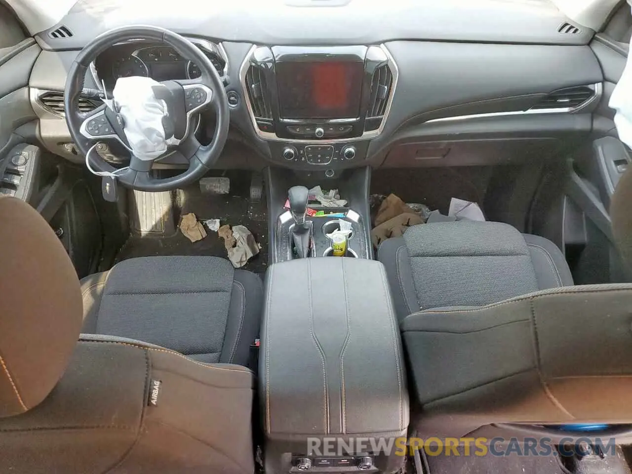 8 Photograph of a damaged car 1GNERGKW4MJ132546 CHEVROLET TRAVERSE 2021