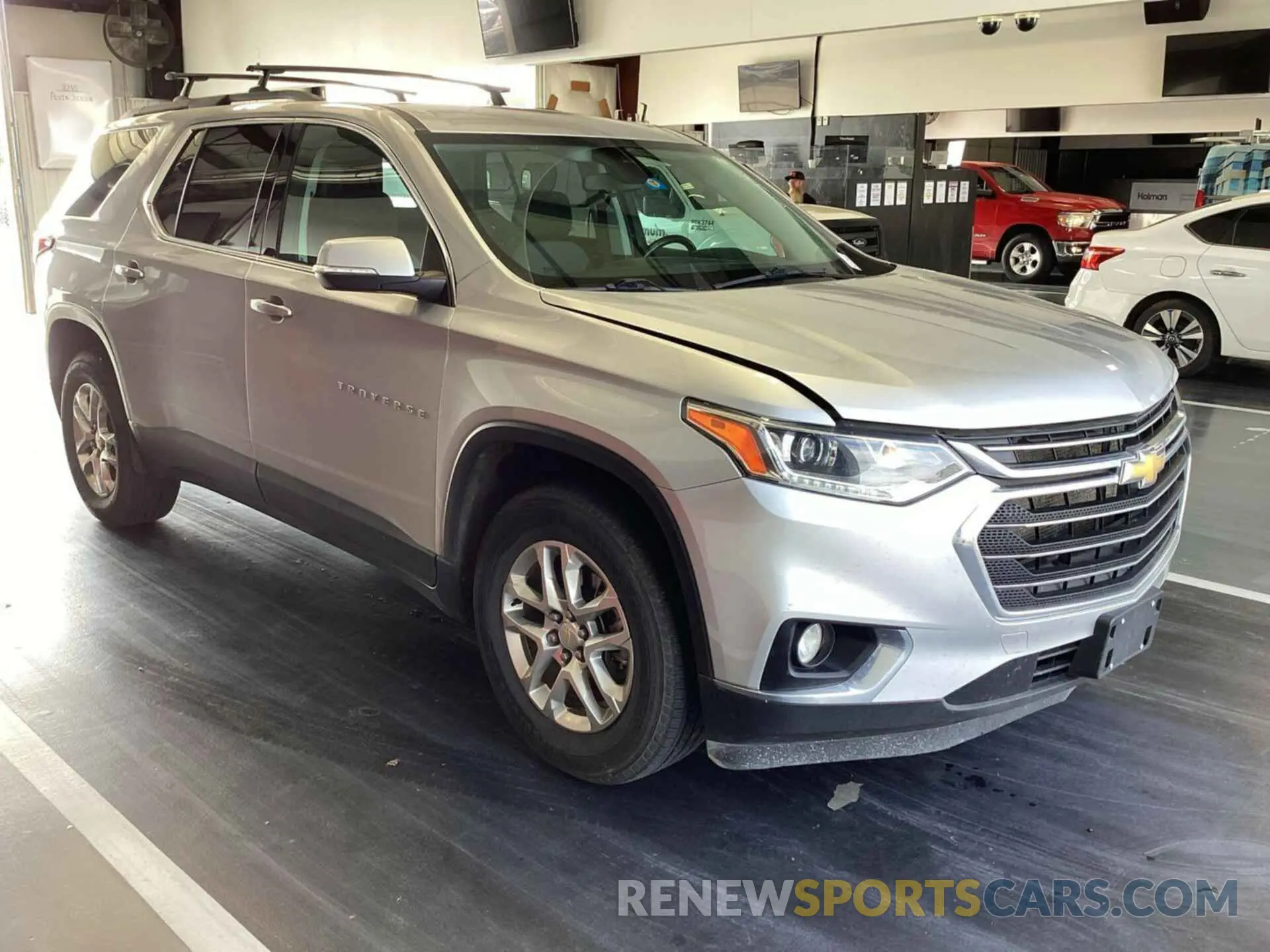15 Photograph of a damaged car 1GNERGKW4MJ181360 CHEVROLET TRAVERSE 2021