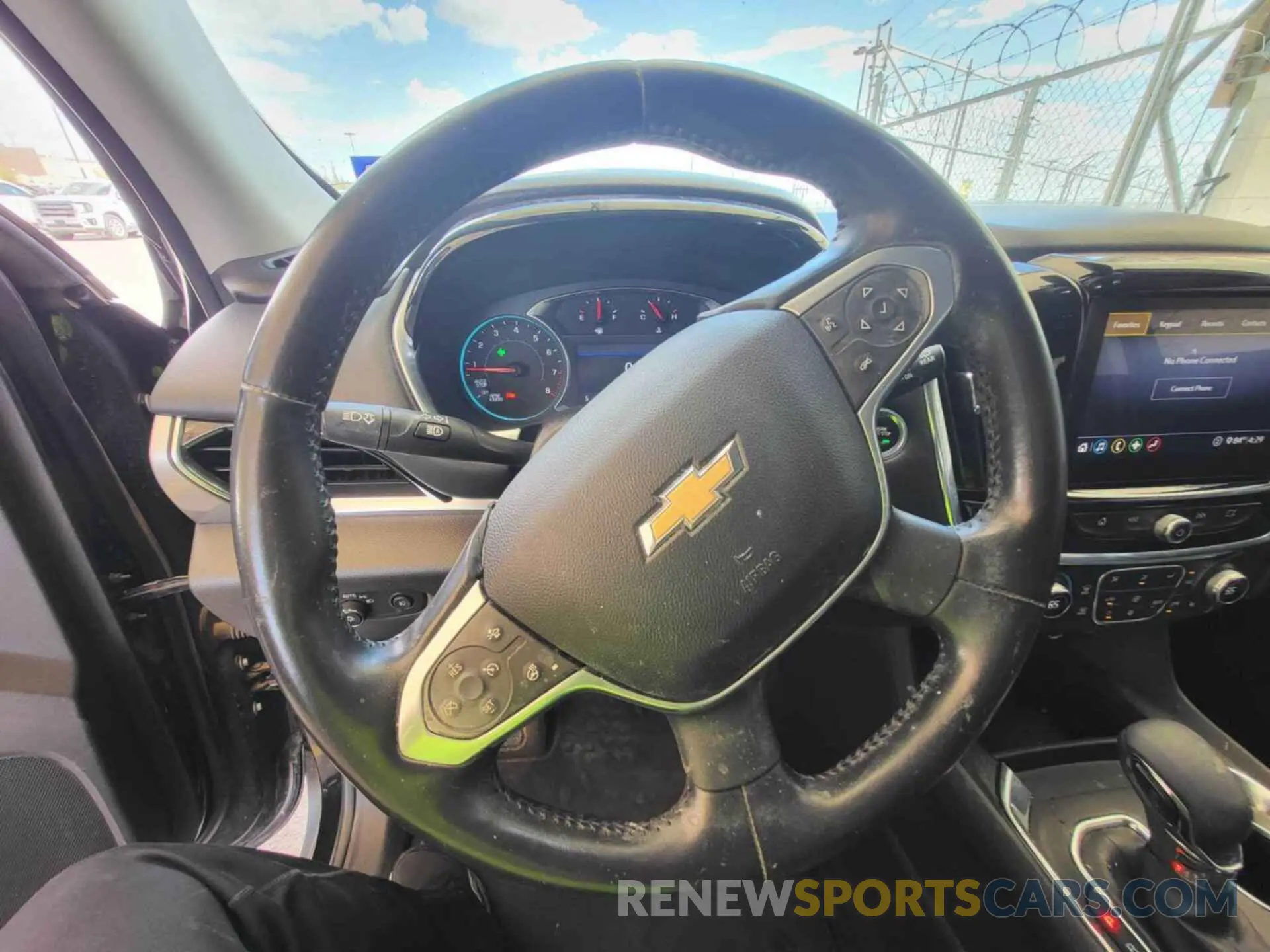 16 Photograph of a damaged car 1GNERGKW4MJ182010 CHEVROLET TRAVERSE 2021